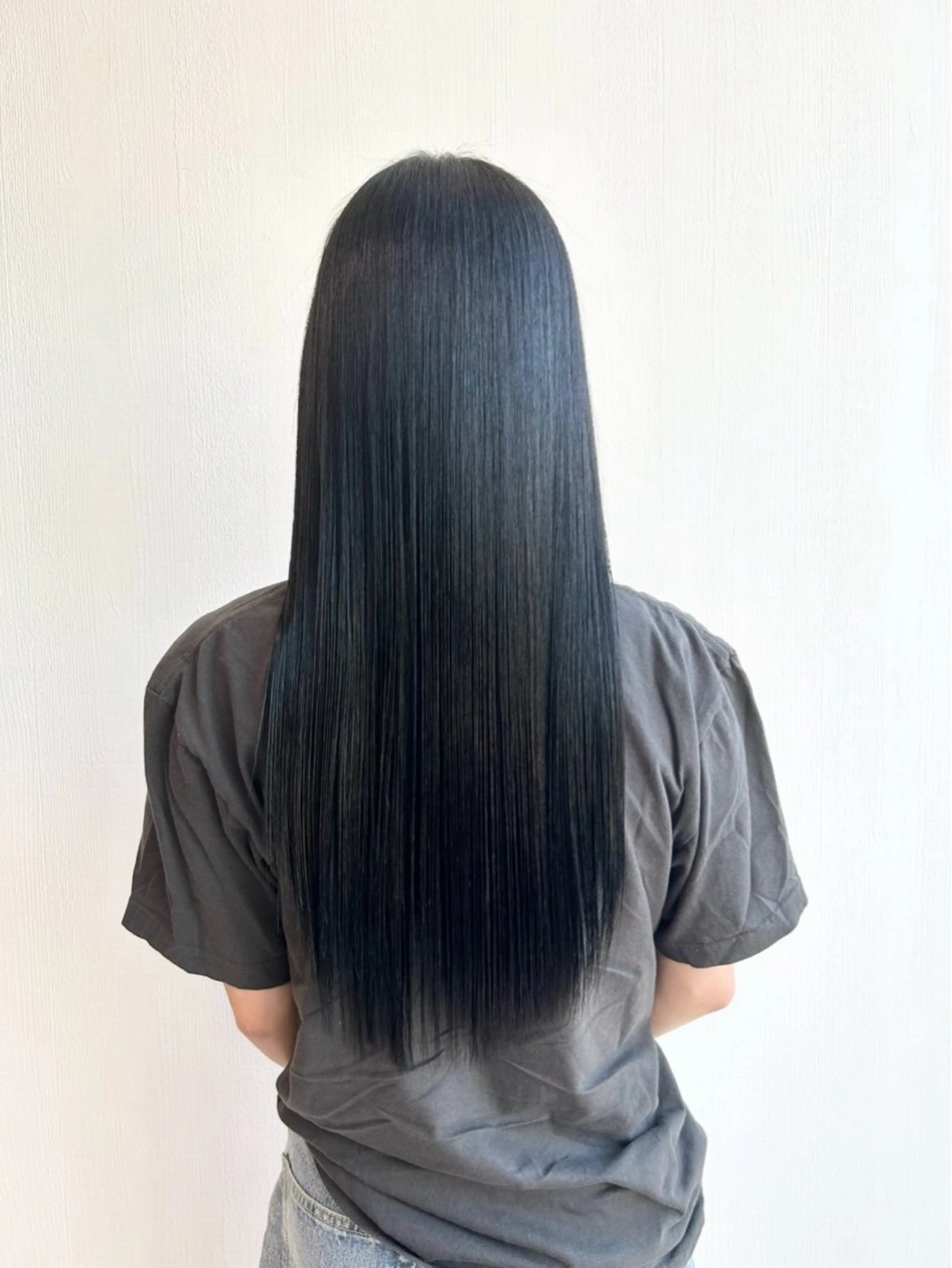 ロング 佐藤 森夏のヘアスタイル