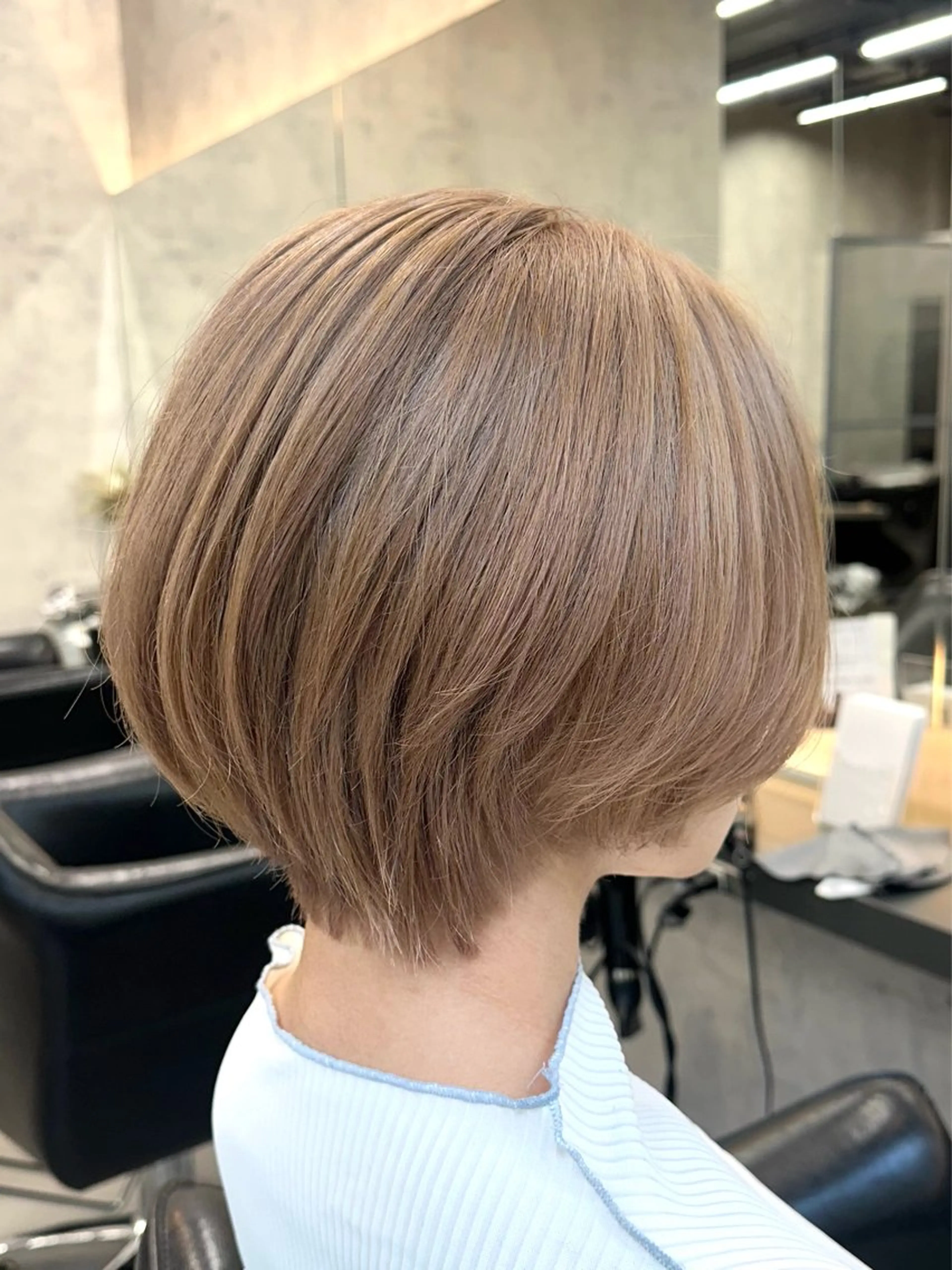 ショート カラー Misora/ボブ/ レイヤー/艶カラーのヘアスタイル