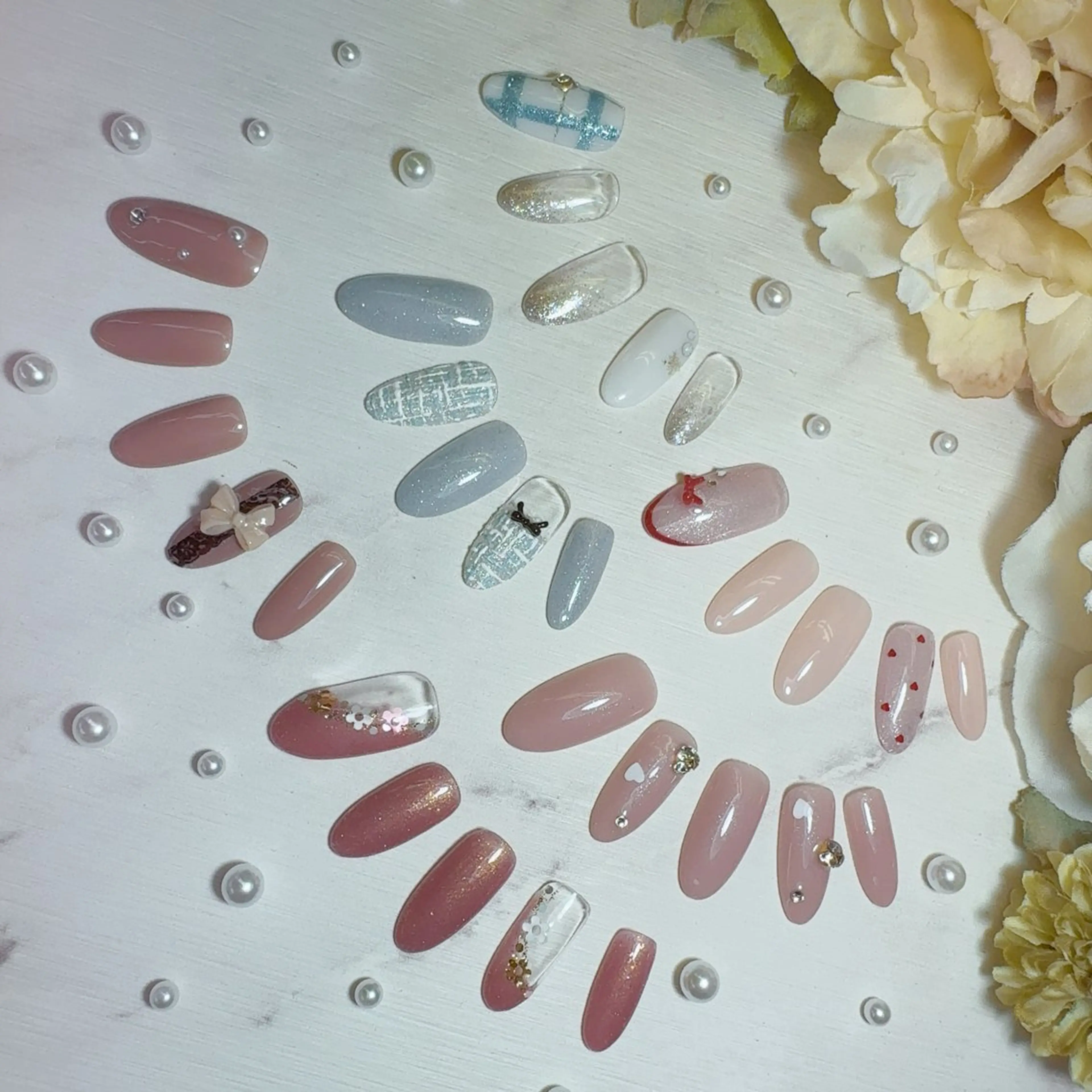 オフ有り◆パラジェル◆オススメ冬ネイル！の写真