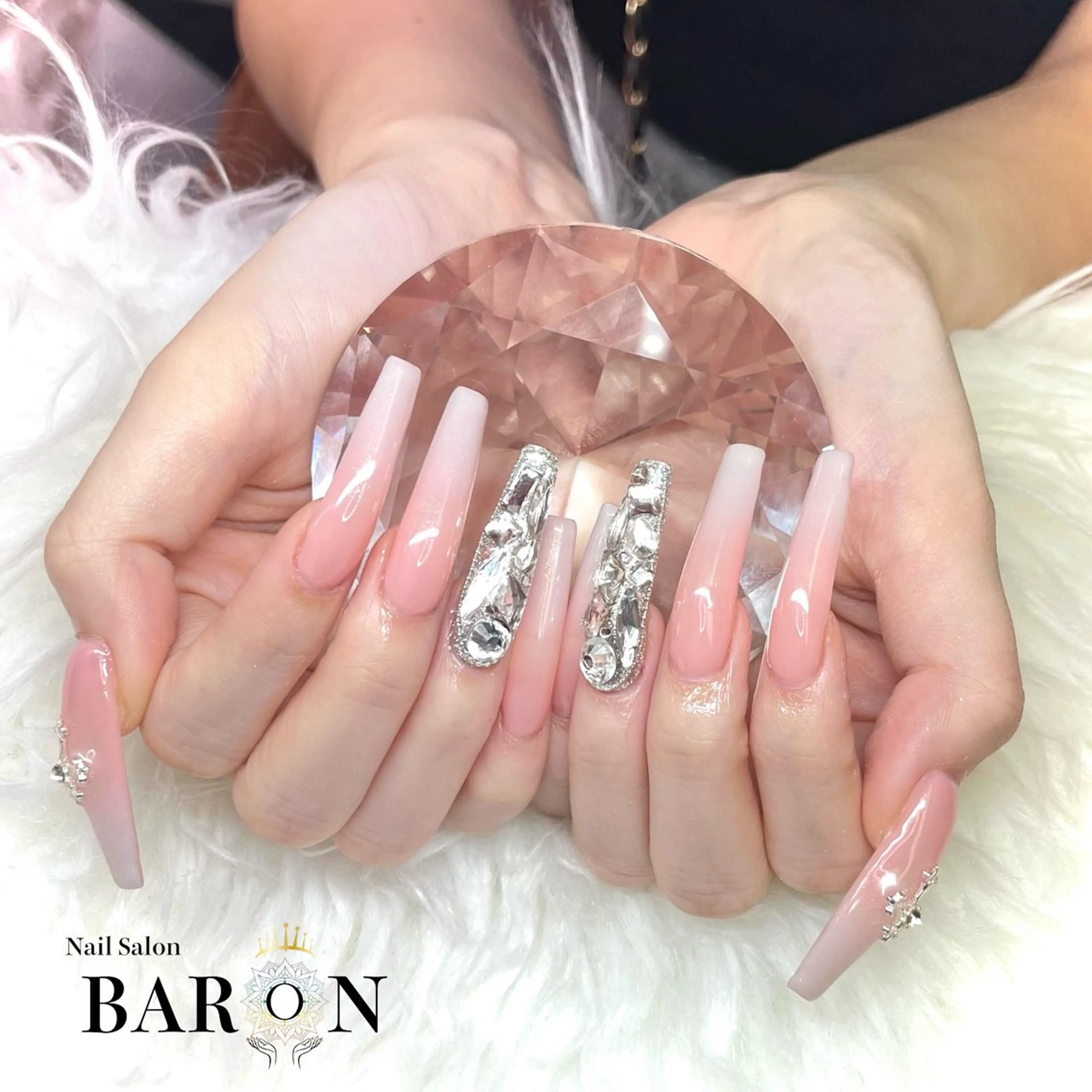 ネイル ハンドネイル 👑BARON👑 NATSUMIのネイルデザイン