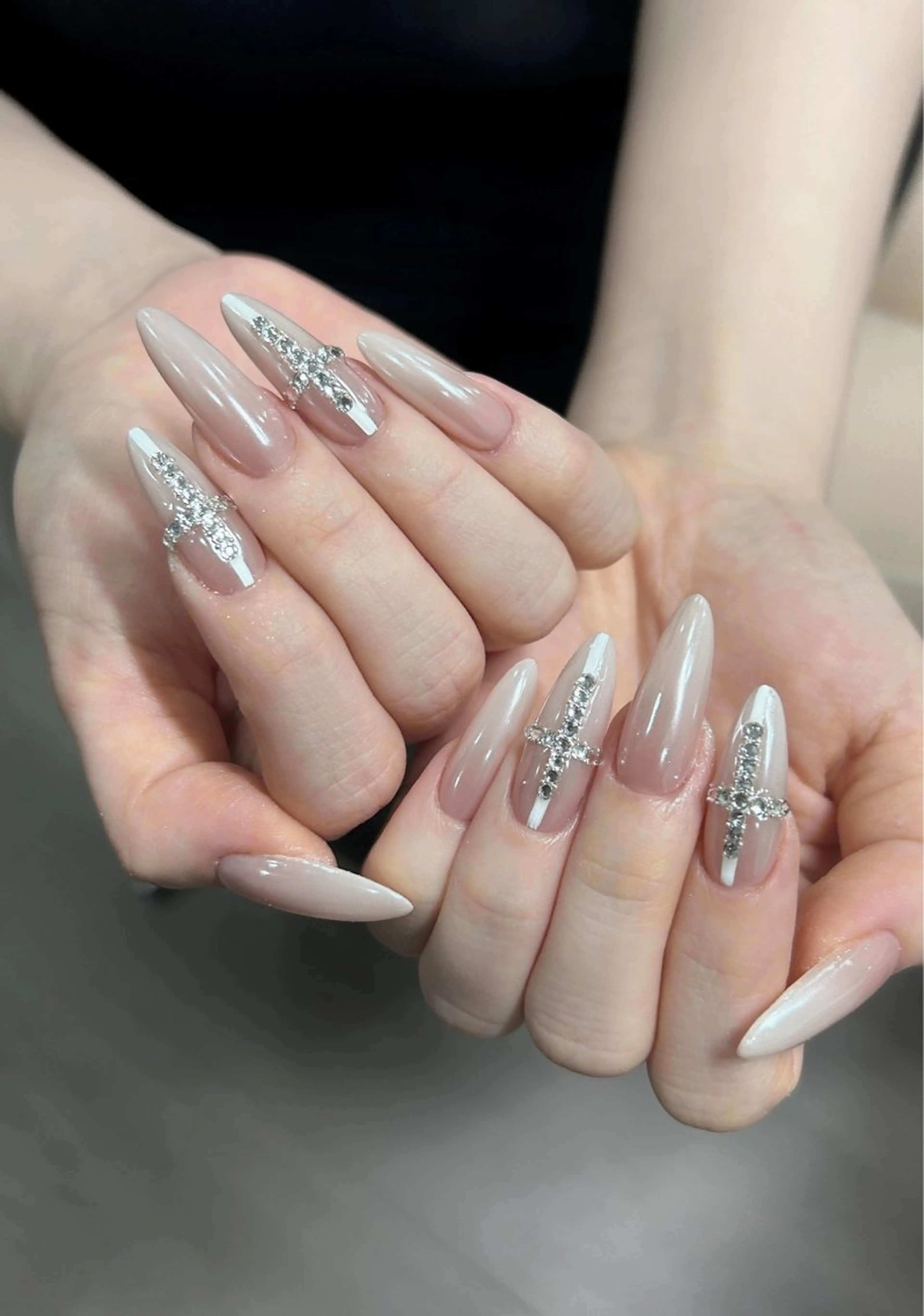 ネイル ハンドネイル Dola Nail ユキンイのネイルデザイン