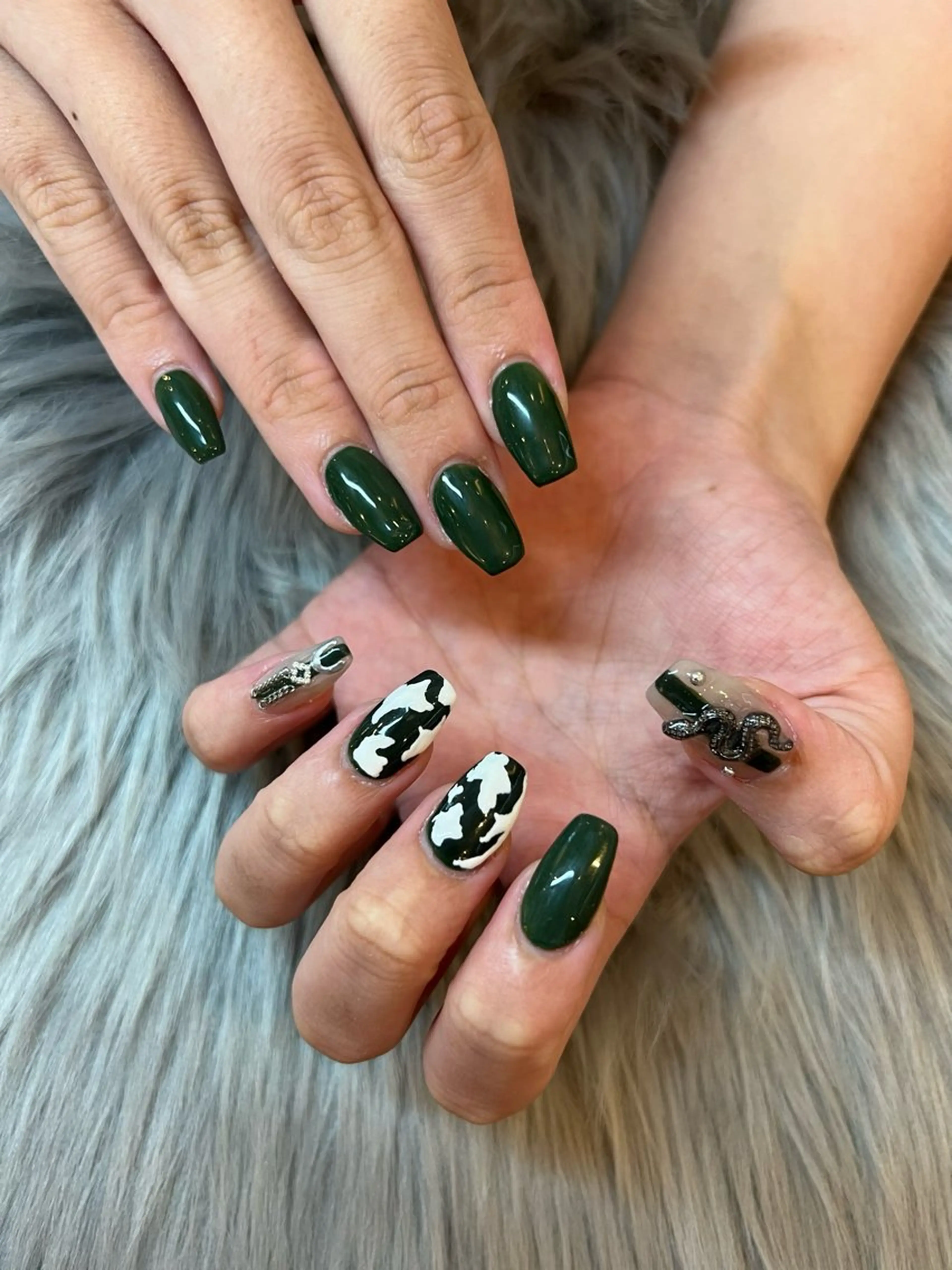 ネイル ハンドネイル ハンドケア RÊVIA所属・RÊVIA (レヴィア)のネイルデザイン