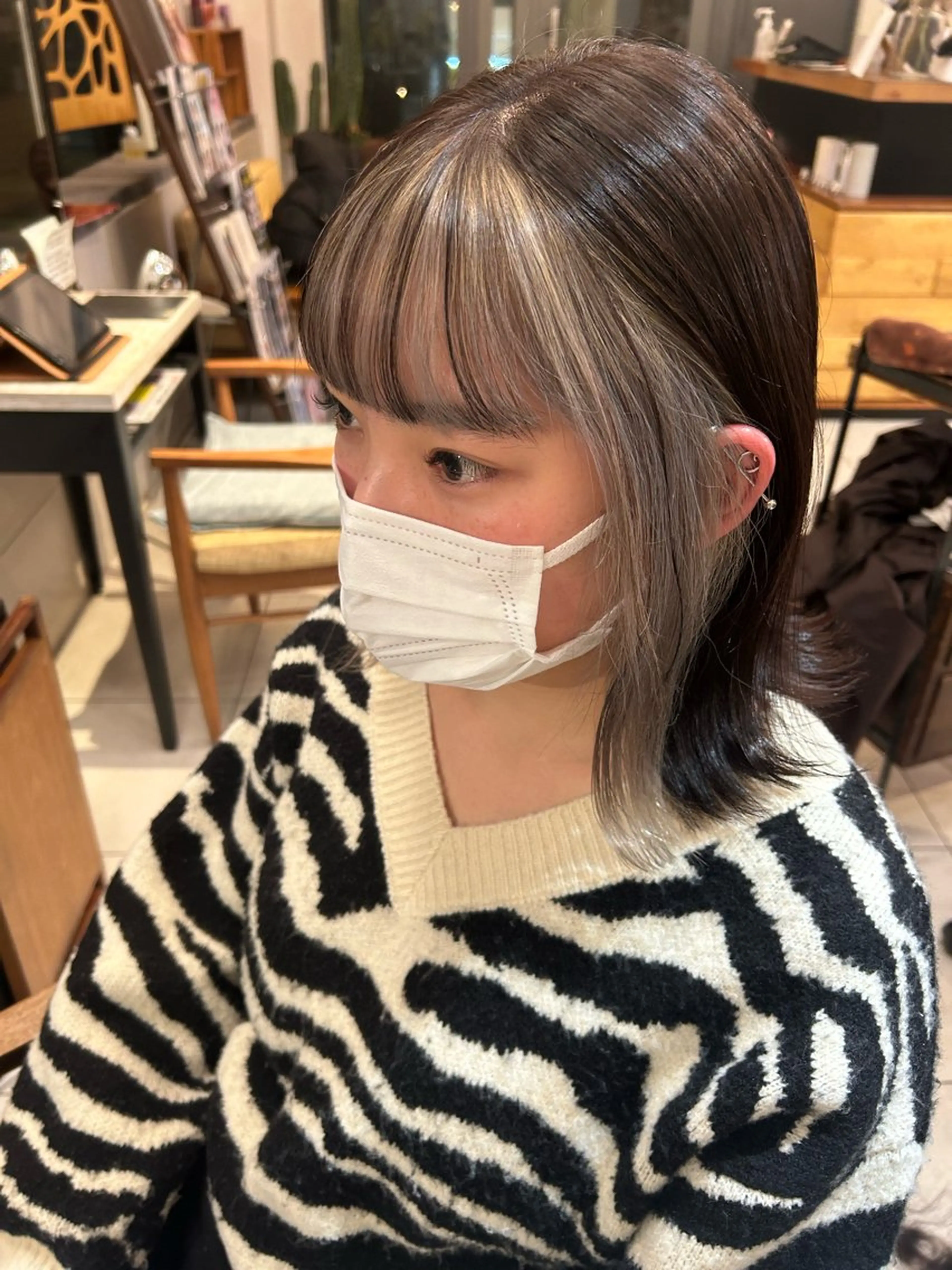 ミディアム カラー ミストバング  フェイスフレーミング ヘアカラー 艶カラー/耳つぼ/ 浴衣着付け/渡辺奈緒のその他イメージ