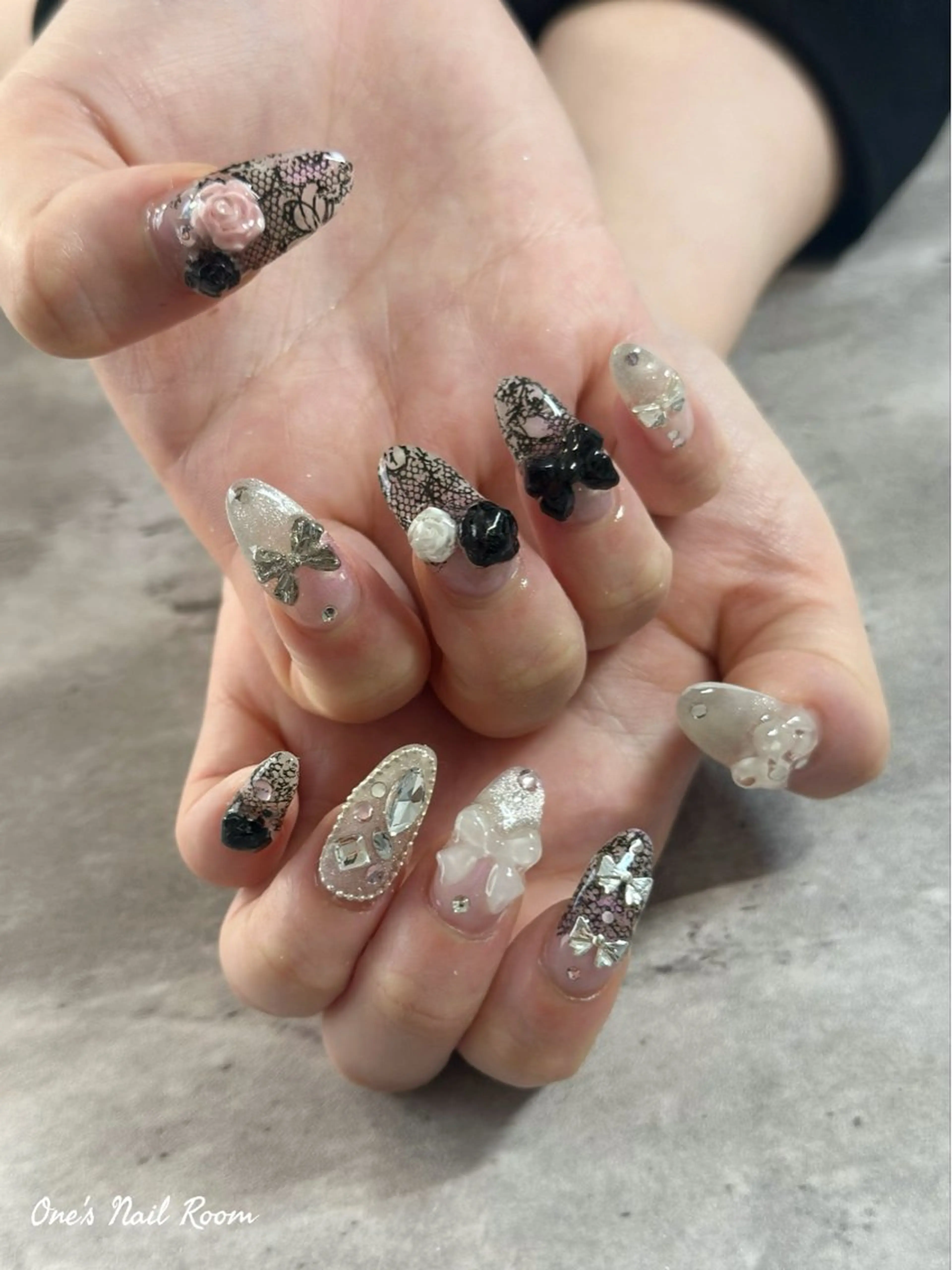 ネイル ハンドネイル One's Nail Roomのネイルデザイン