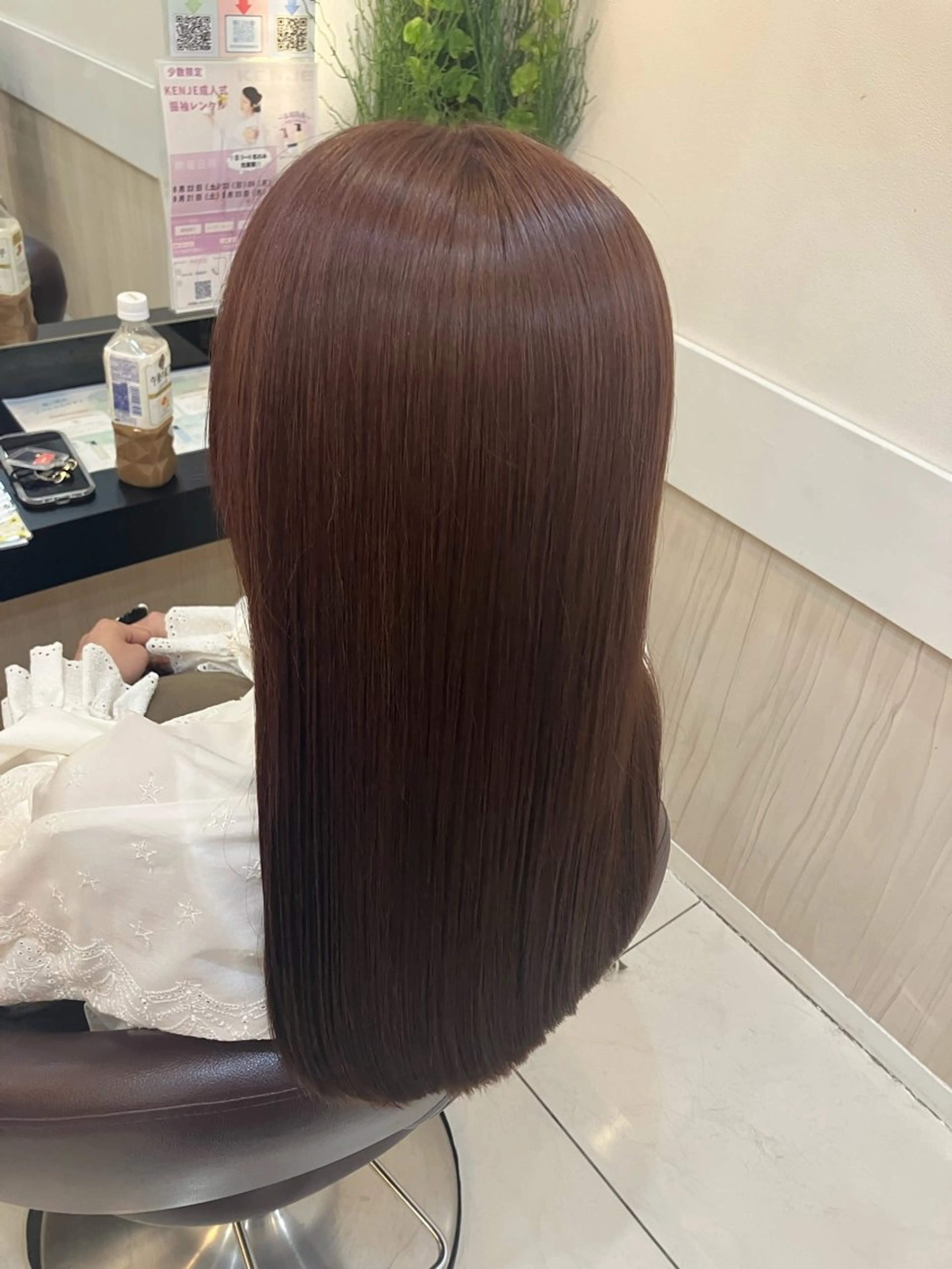 ミディアム カット ヘアカラー yukari 艶髪ヘアのヘアスタイル