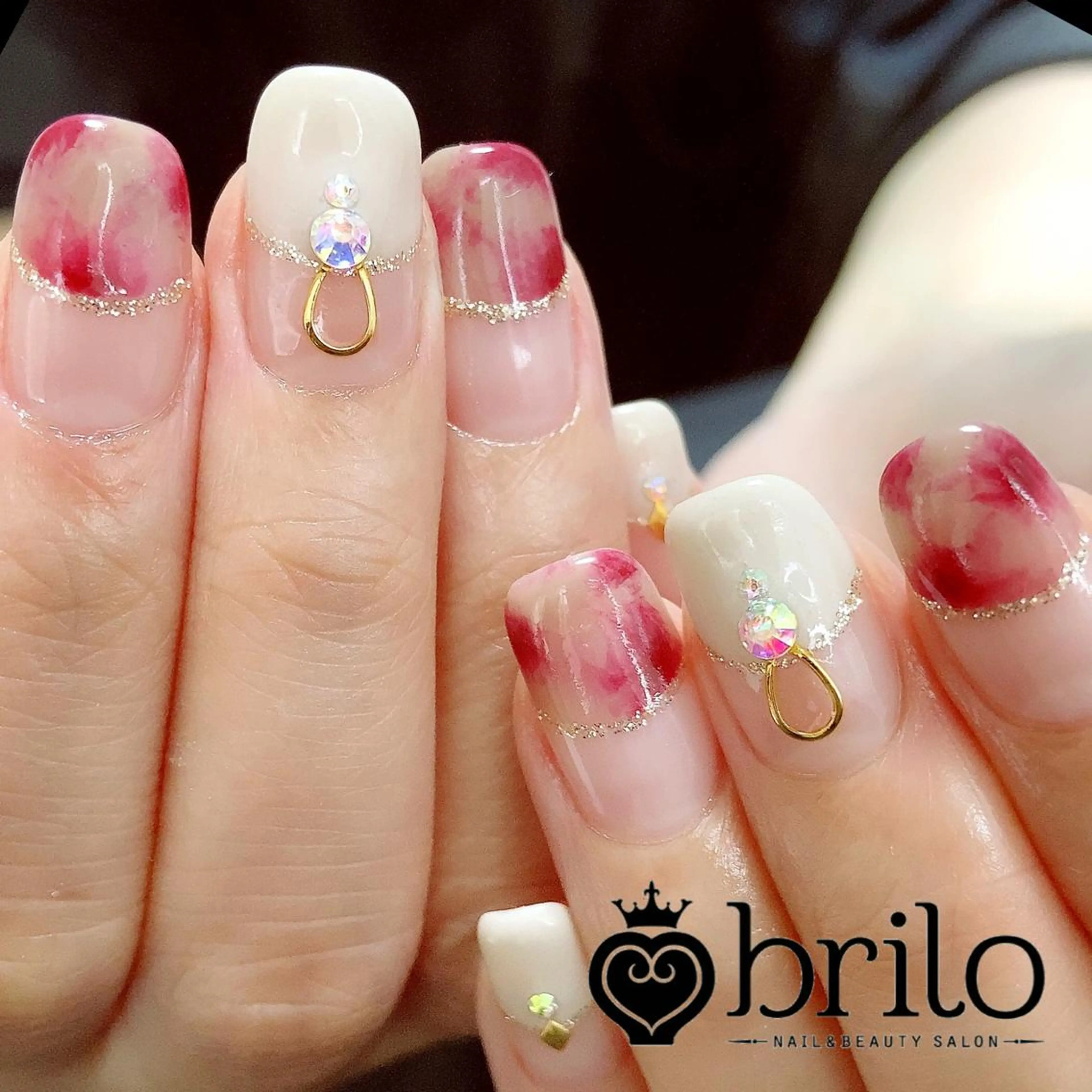 ネイル フレンチネイル brilo erikaのネイルデザイン