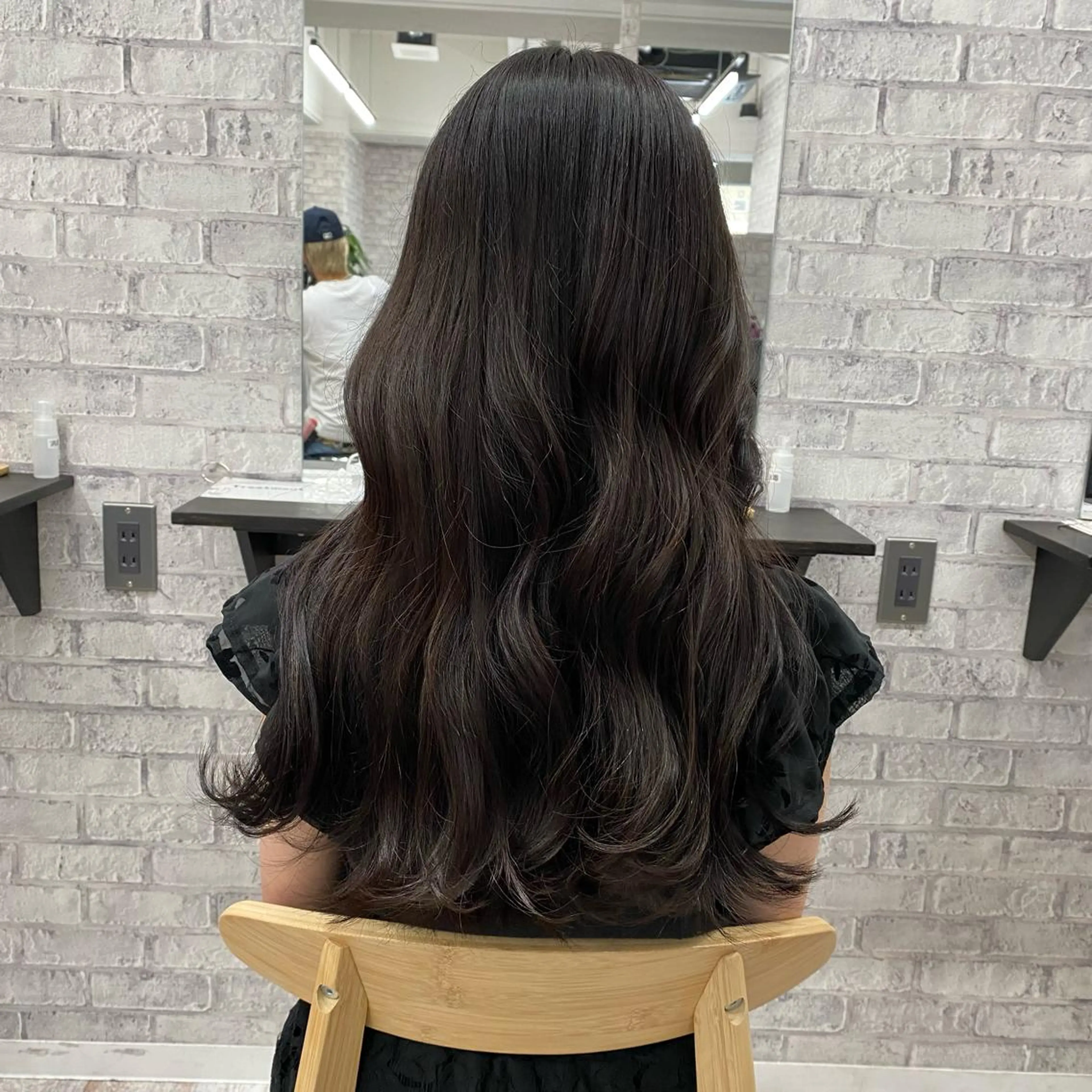 ミディアム カラー パーマ ヘアアレンジ メンズ キッズ ネイル マツエク・マツパ アイブロウ 似合わせカラー♡髪質 改善🎀サトカ🍒のヘアスタイル