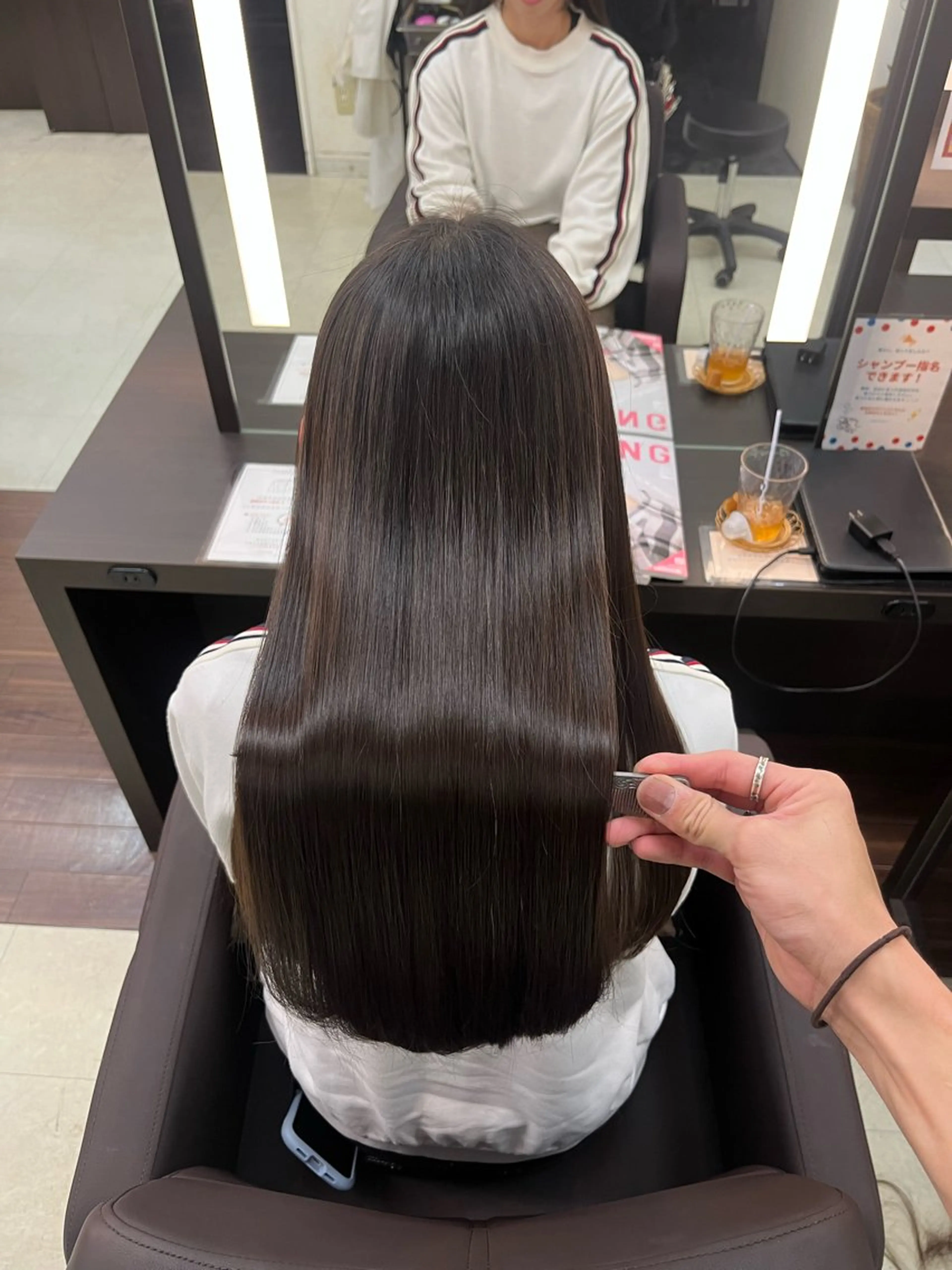 ミディアム トリートメント float浦和美園所属・float浦和美園店 藍野賢也のヘアスタイル
