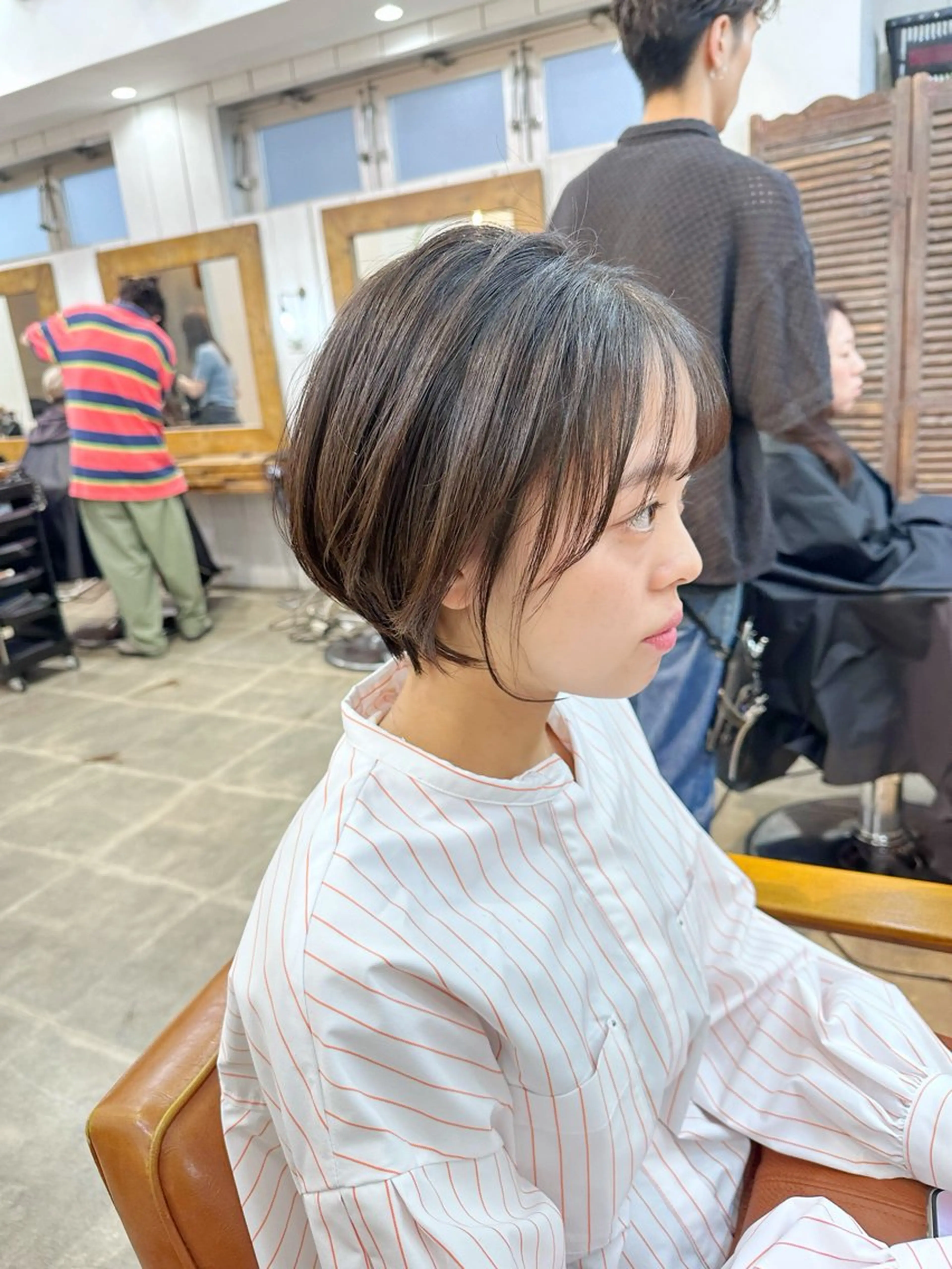 ショート カラー ショートボブ ハンサムショート ボブ くせ毛 ショートヘア カット ヘアカラー newline銀座所属・銀座ショート/ 大人ショート/金子涼のヘアスタイル