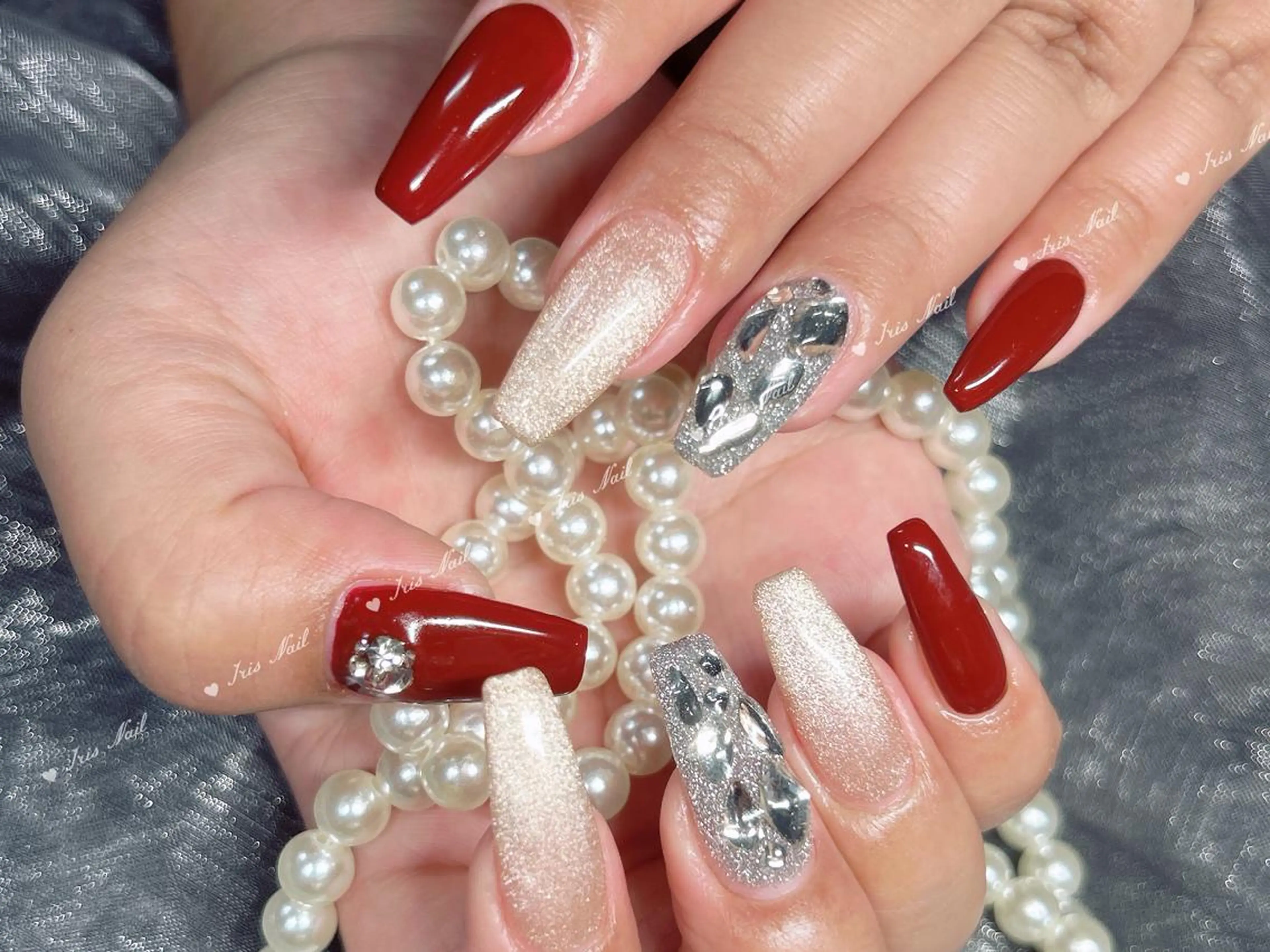 ネイル キラキラネイル ハンドネイル ハンドケア IRIS NAIL大塚のネイルデザイン