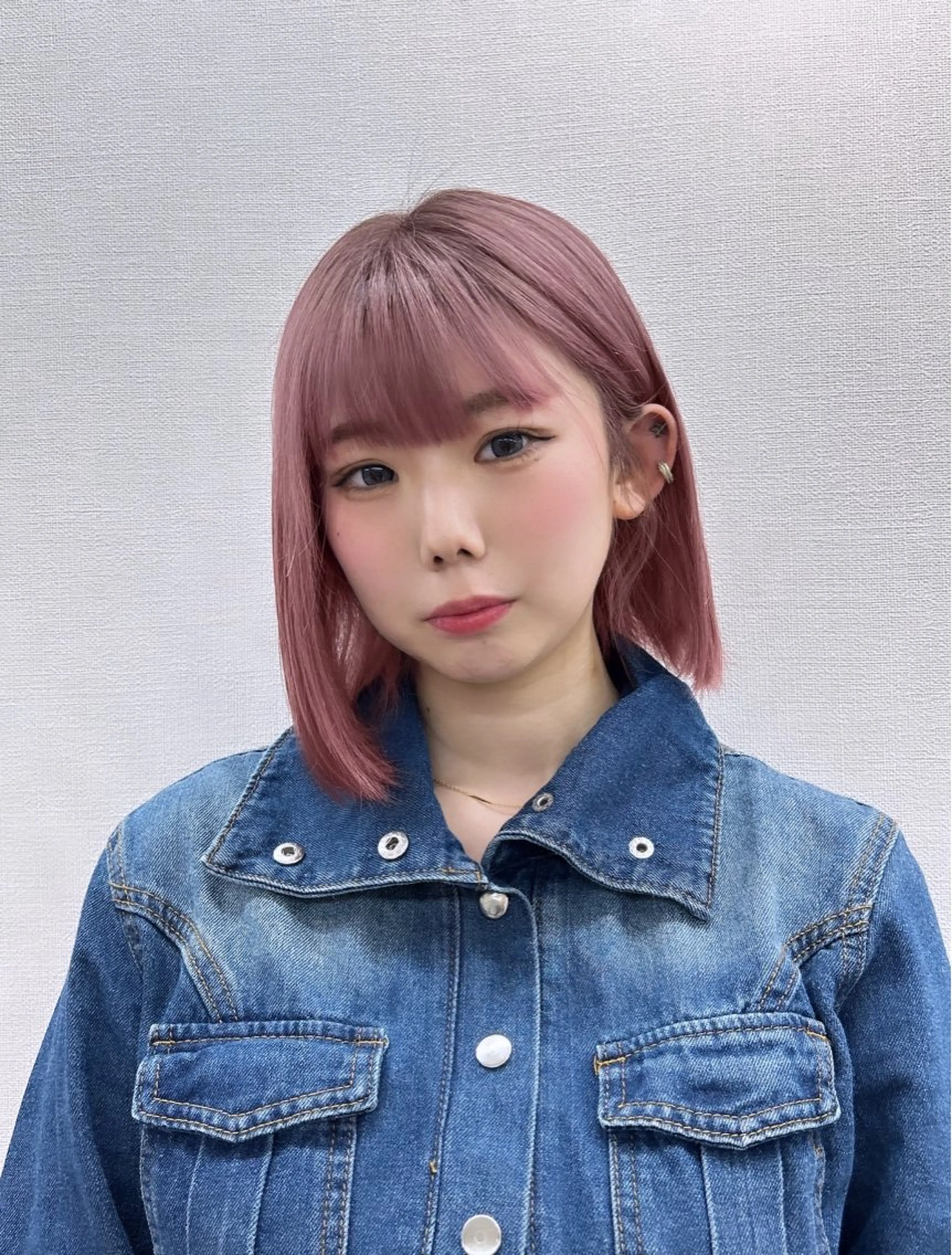 ミディアム カラー ハイトーンカラー ヘアカラー AISA viewNAGOYAのヘアスタイル