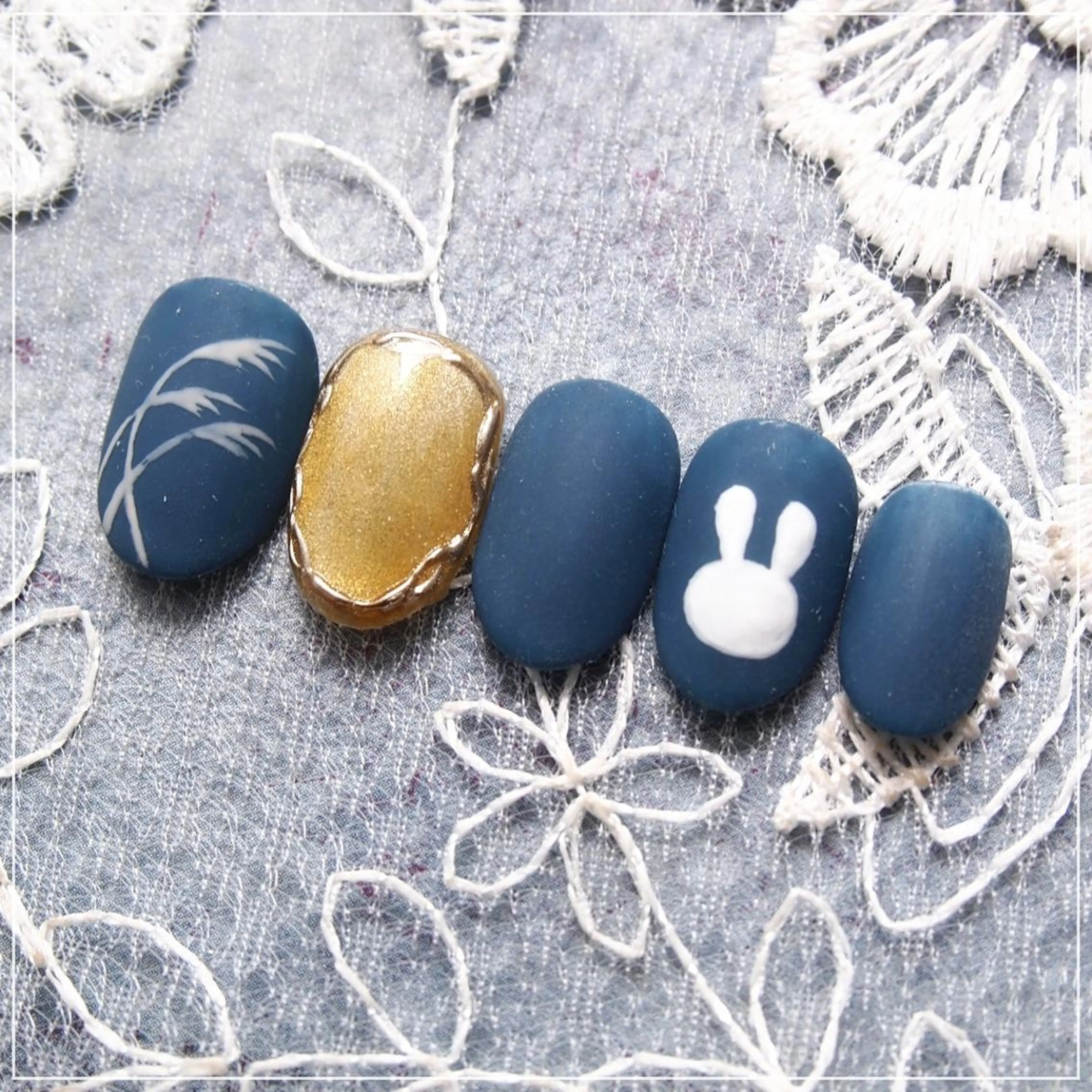 ネイル 山田 麻衣のネイルデザイン