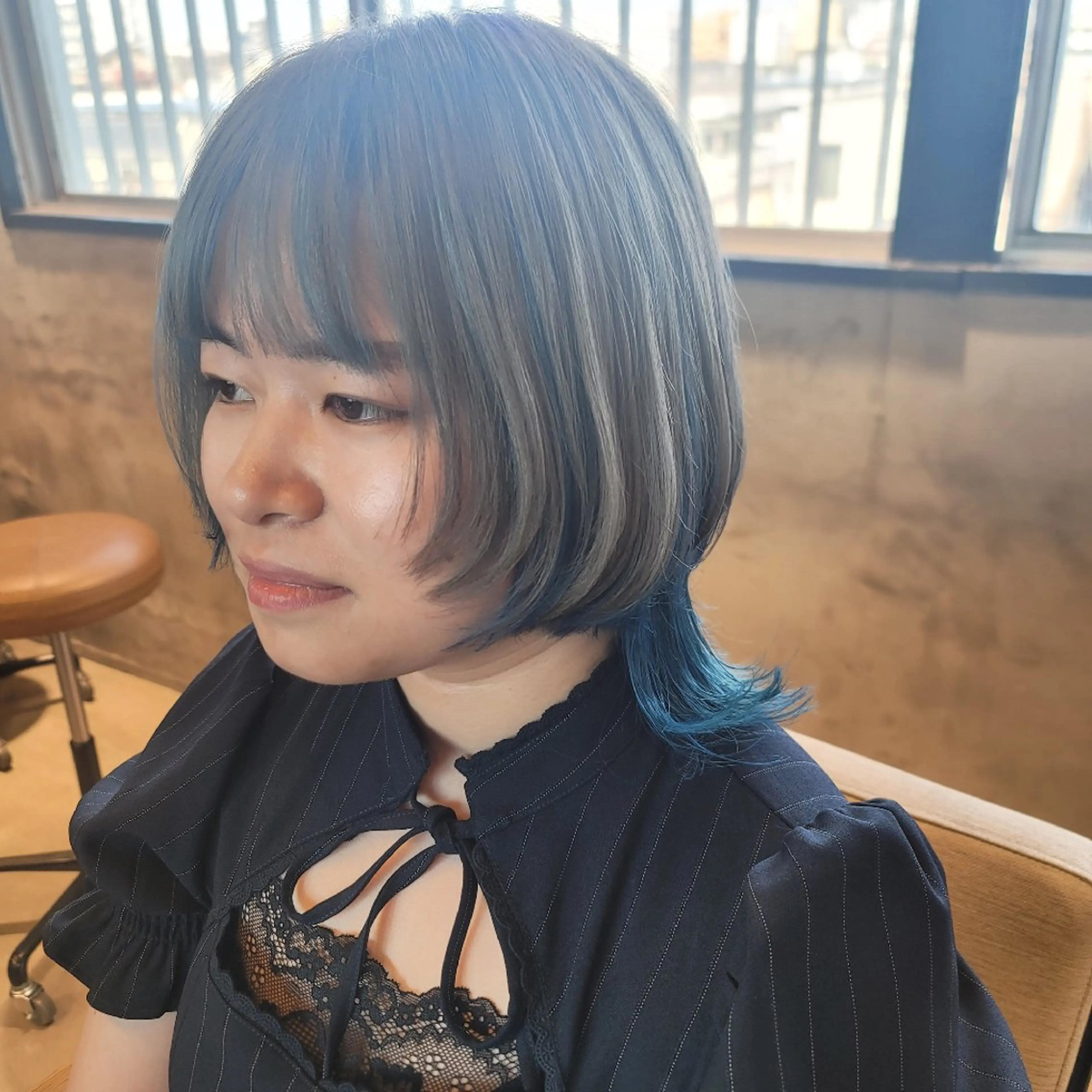ミディアム ヘアカラー 🐬似合わせ🦈 佐々田 桜江のヘアスタイル