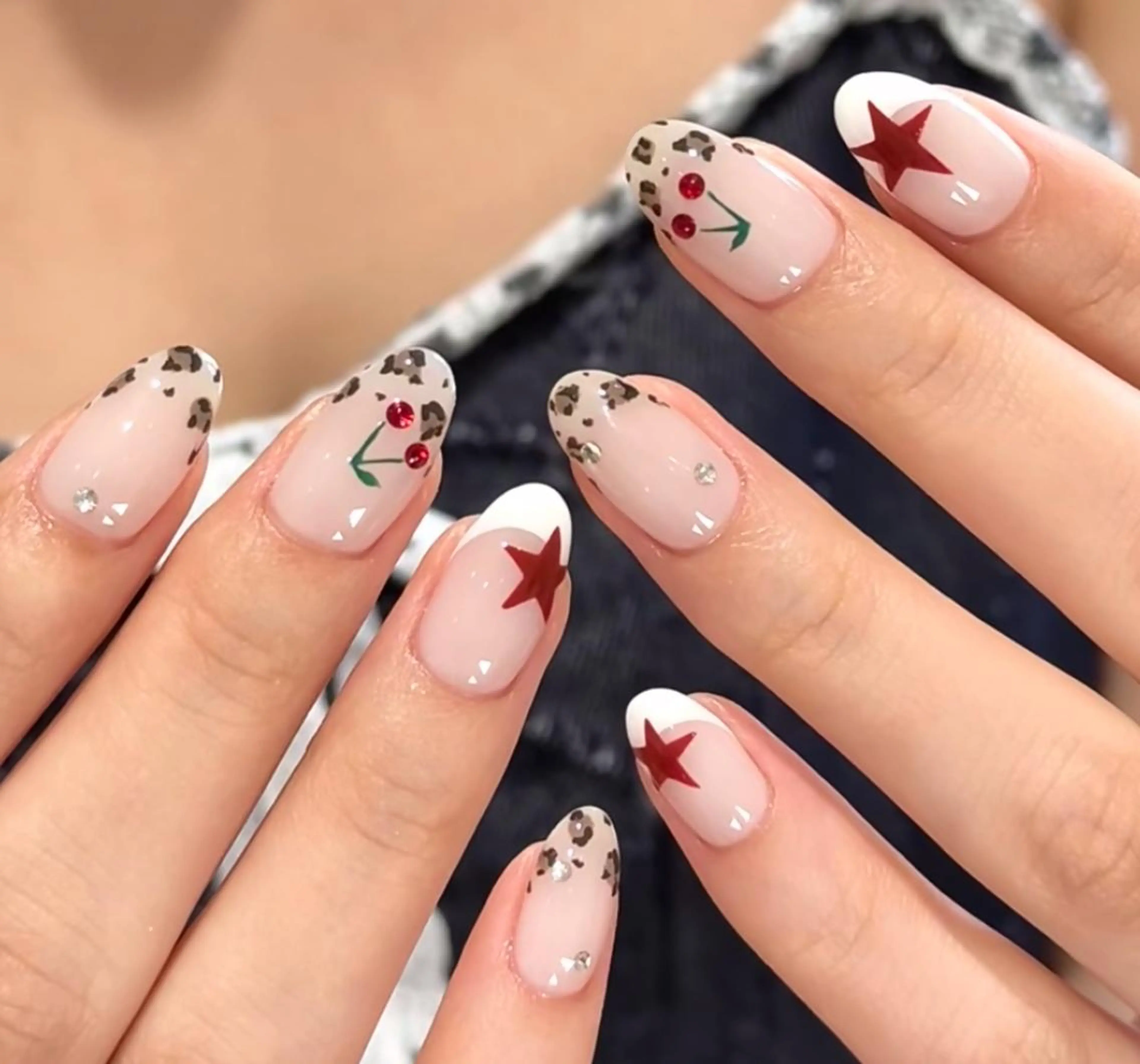 ネイル ハンドネイル Pure&Rich Nailのネイルデザイン
