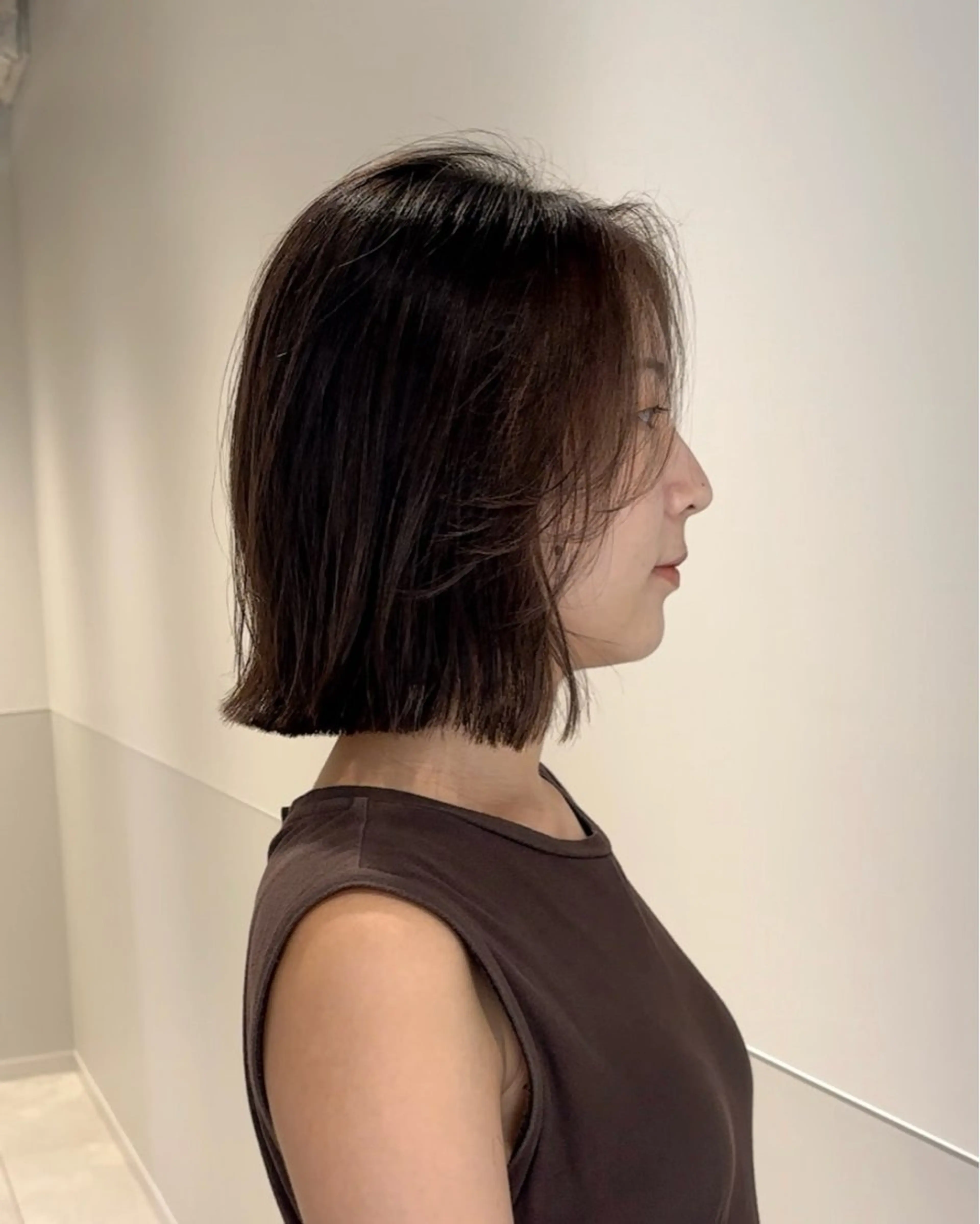 ショート カラー パーマ ヘアアレンジ メンズ 切りっぱなしボブ メンズ韓国風 ボブ くせ毛 髪質改善 韓国ボブ/髪質改善 ニュアンス特化RYOのヘアスタイル