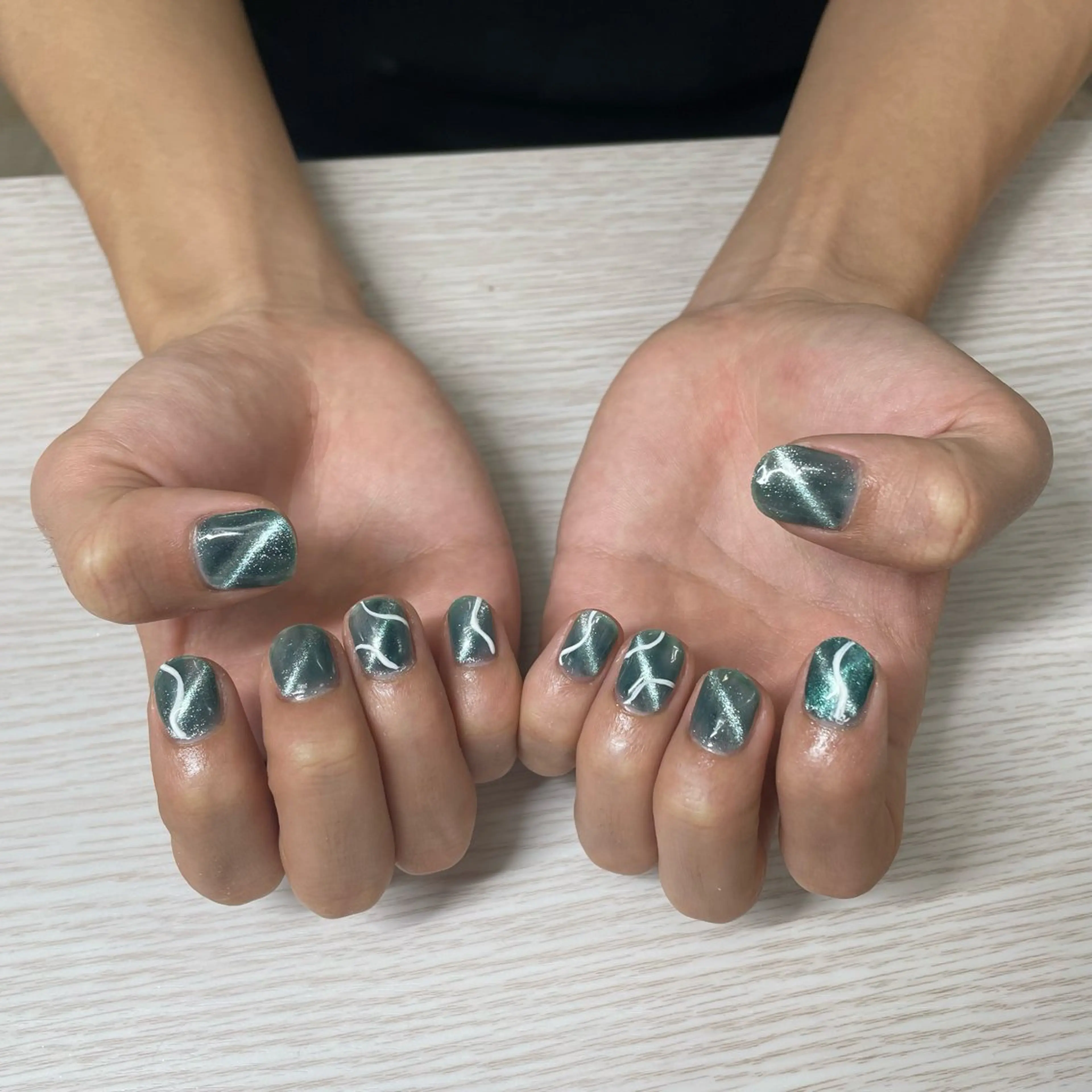 ネイル ニュアンスネイル TRU NAIL&EYE立川所属・TRU ちはるのネイルデザイン