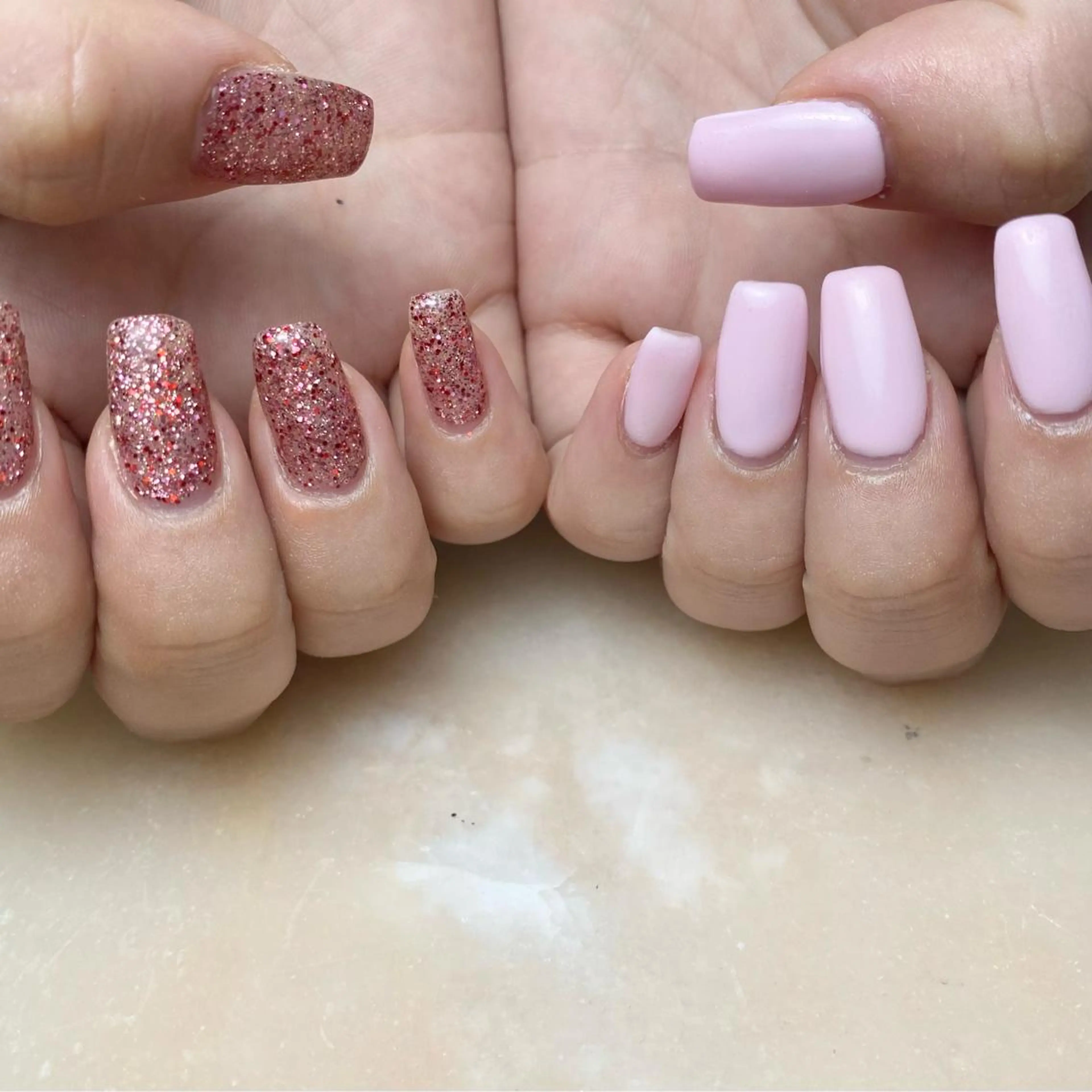 ネイル シンプルネイル ハンドネイル フットネイル emma.nail所属・emma.nail kanakoのネイルデザイン