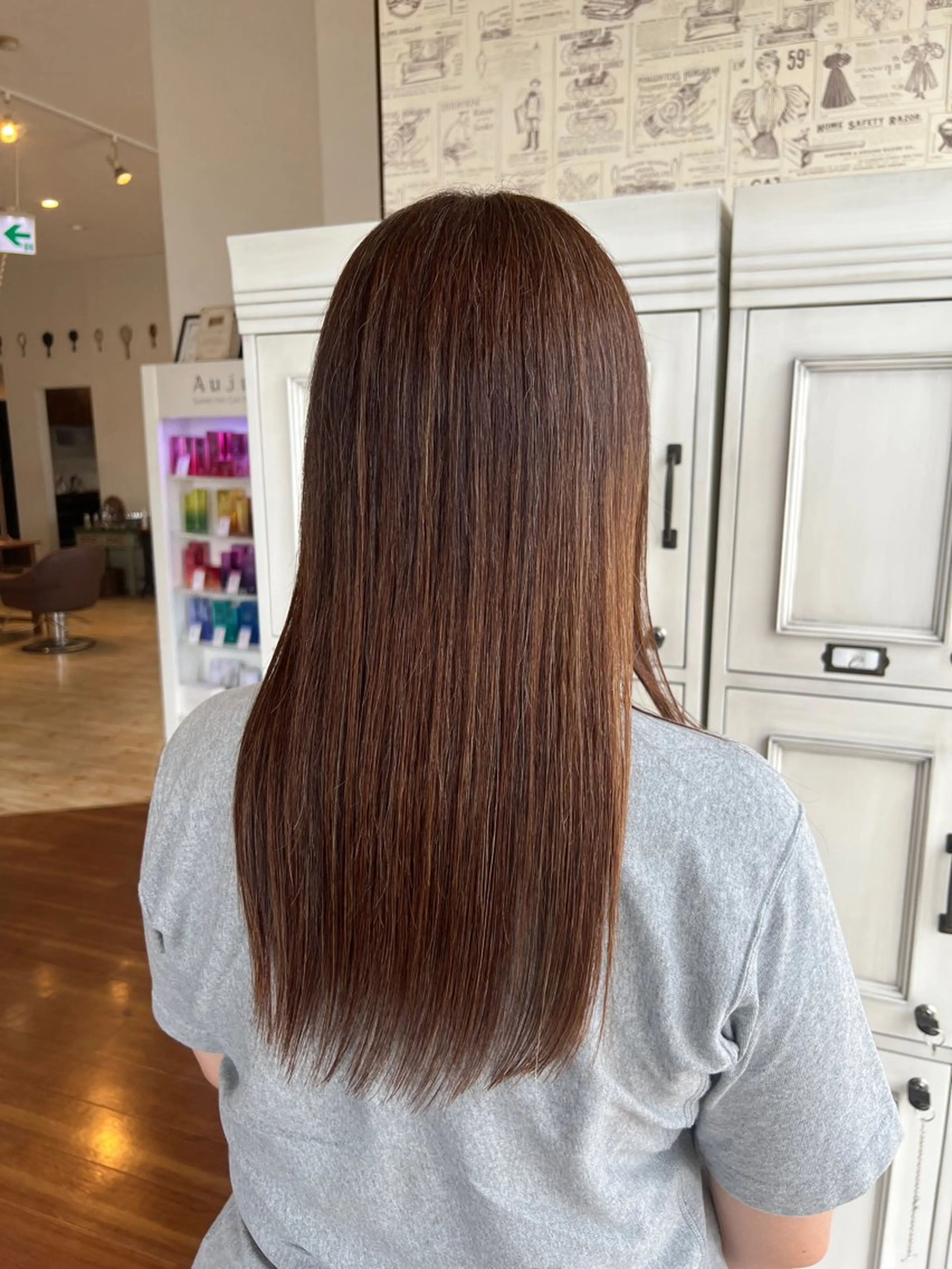 ロング 縮毛矯正 レイヤーカット 特化 ☘︎︎せりのヘアスタイル
