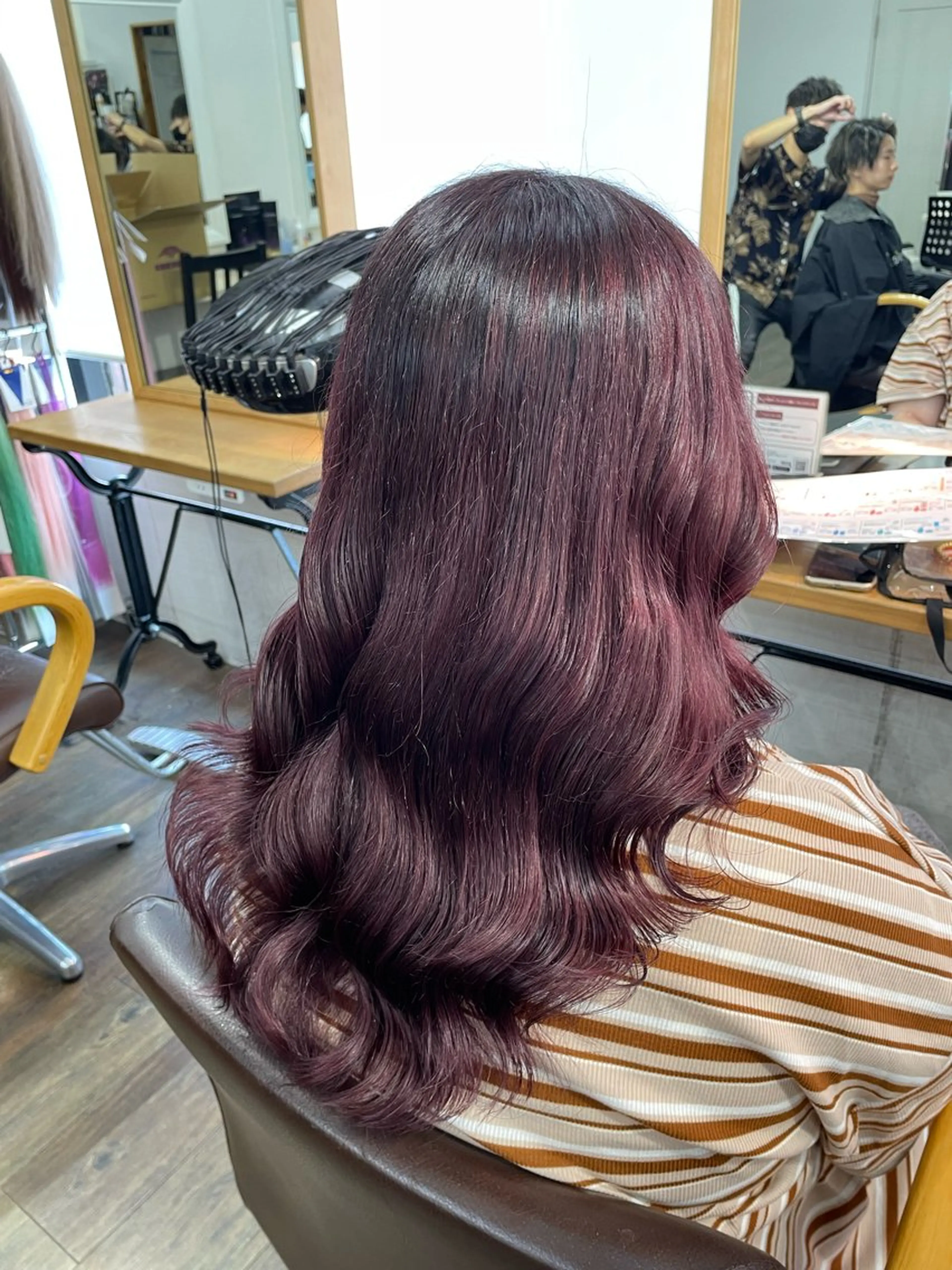 セミロング 田子🦋ハイトーン 🫐耳つぼジュエリーのヘアスタイル