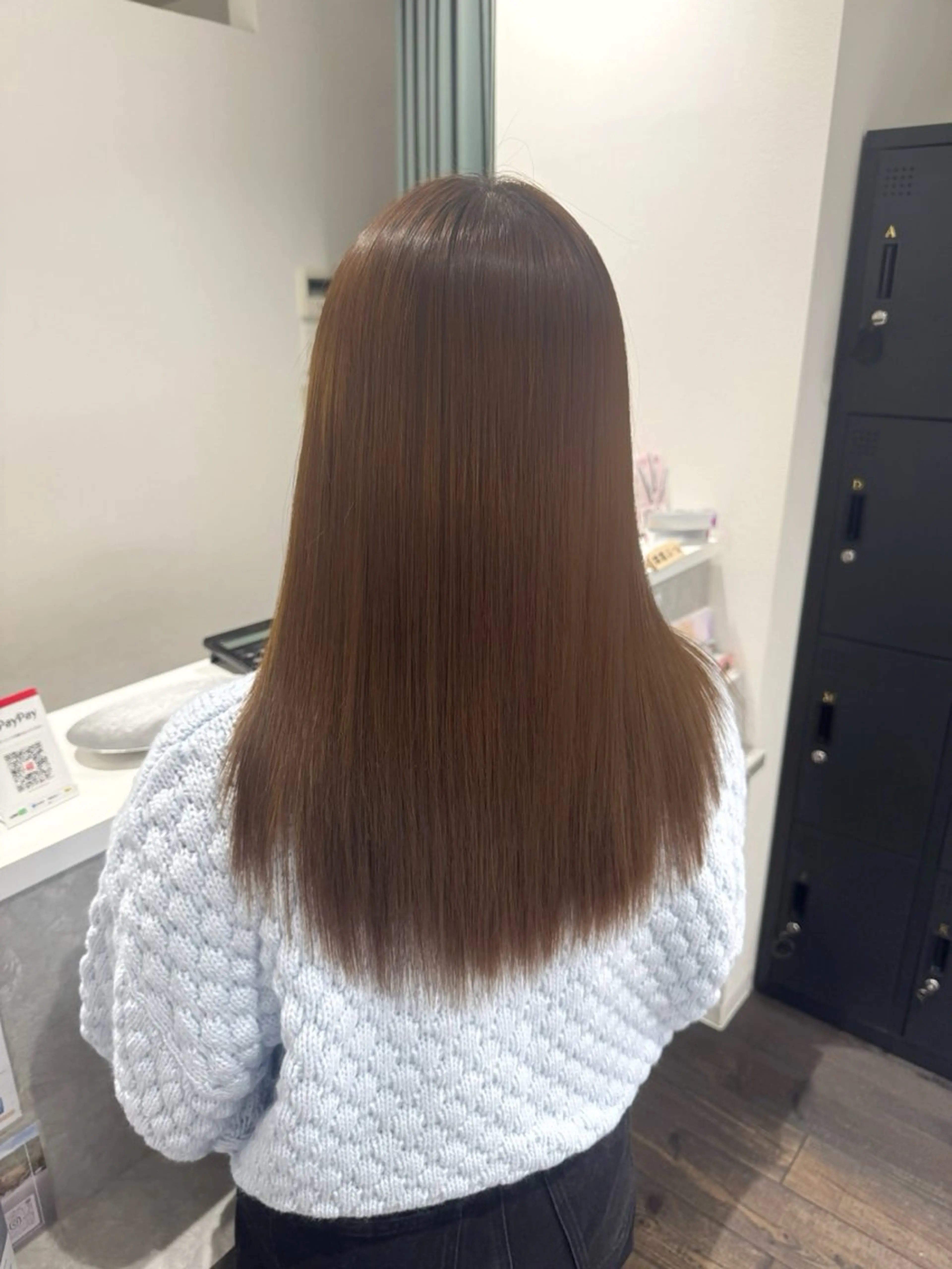 セミロング カット 縮毛矯正 トリートメント 指名支持率NO.1 スタイリストのヘアスタイル