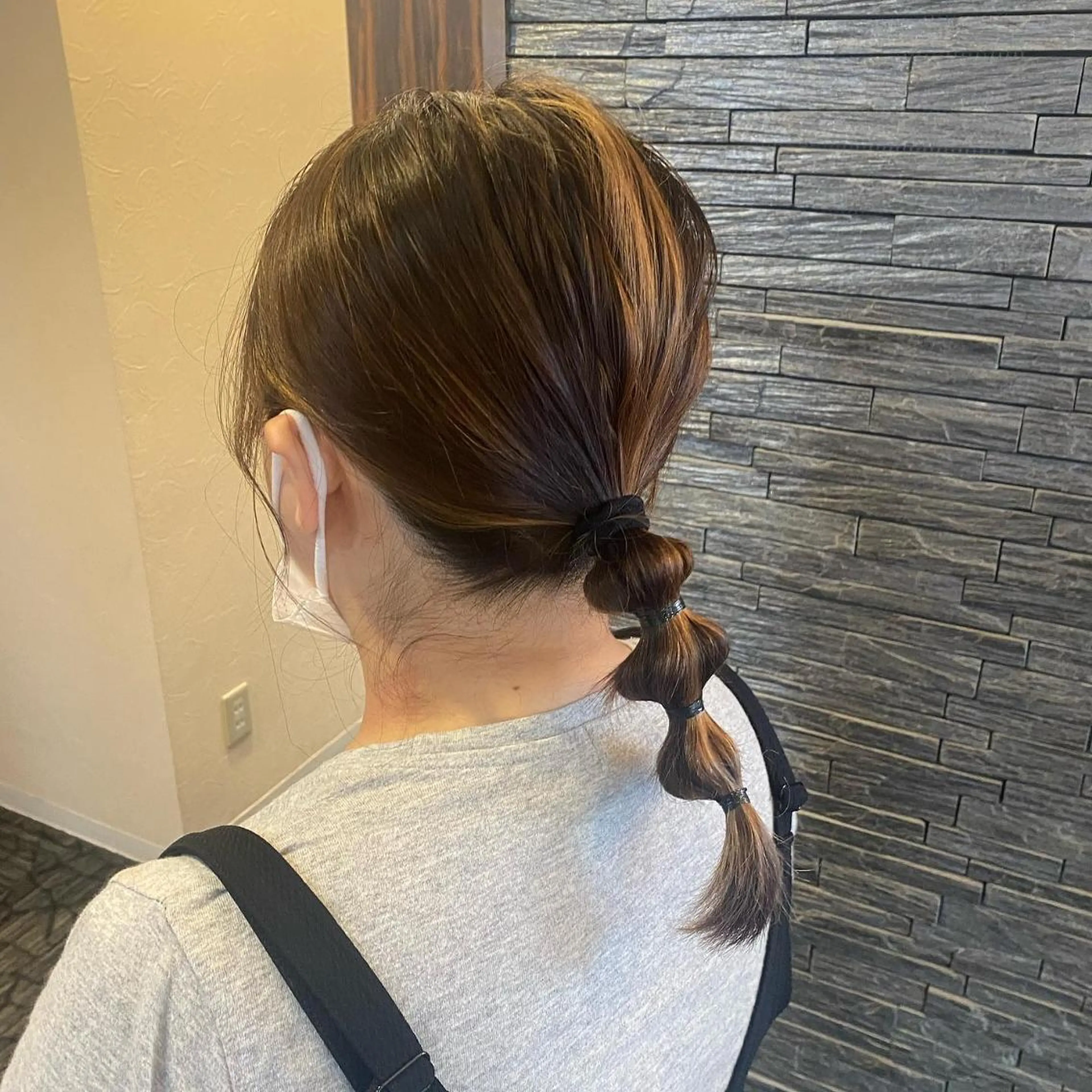 セミロング 加藤 実穂のヘアスタイル