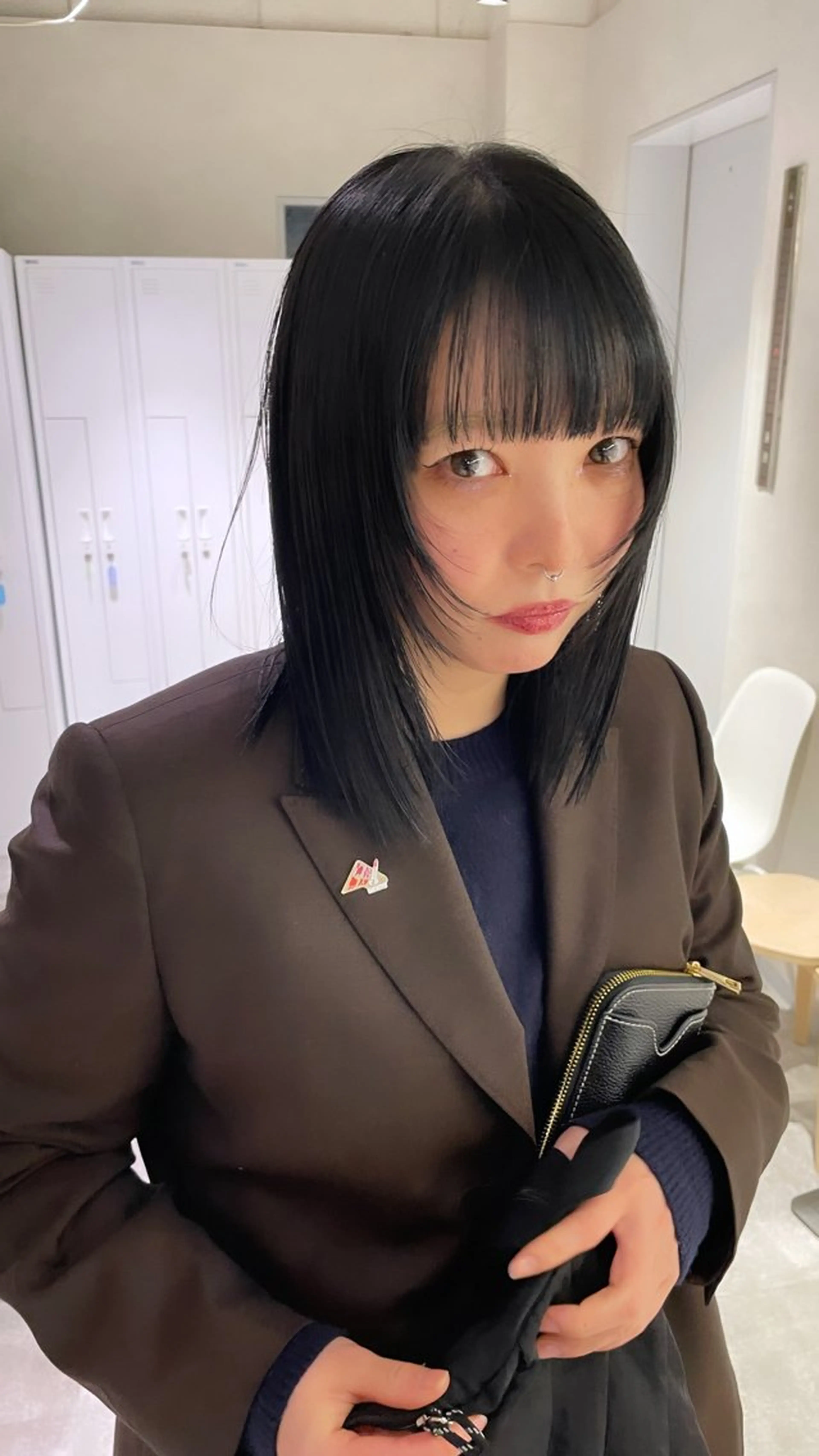 ミディアム 顔まわりレイヤー 顔周りカット 髪質改善 レイヤーカット 酸性ストレート 細山田 りゅうせいのヘアスタイル