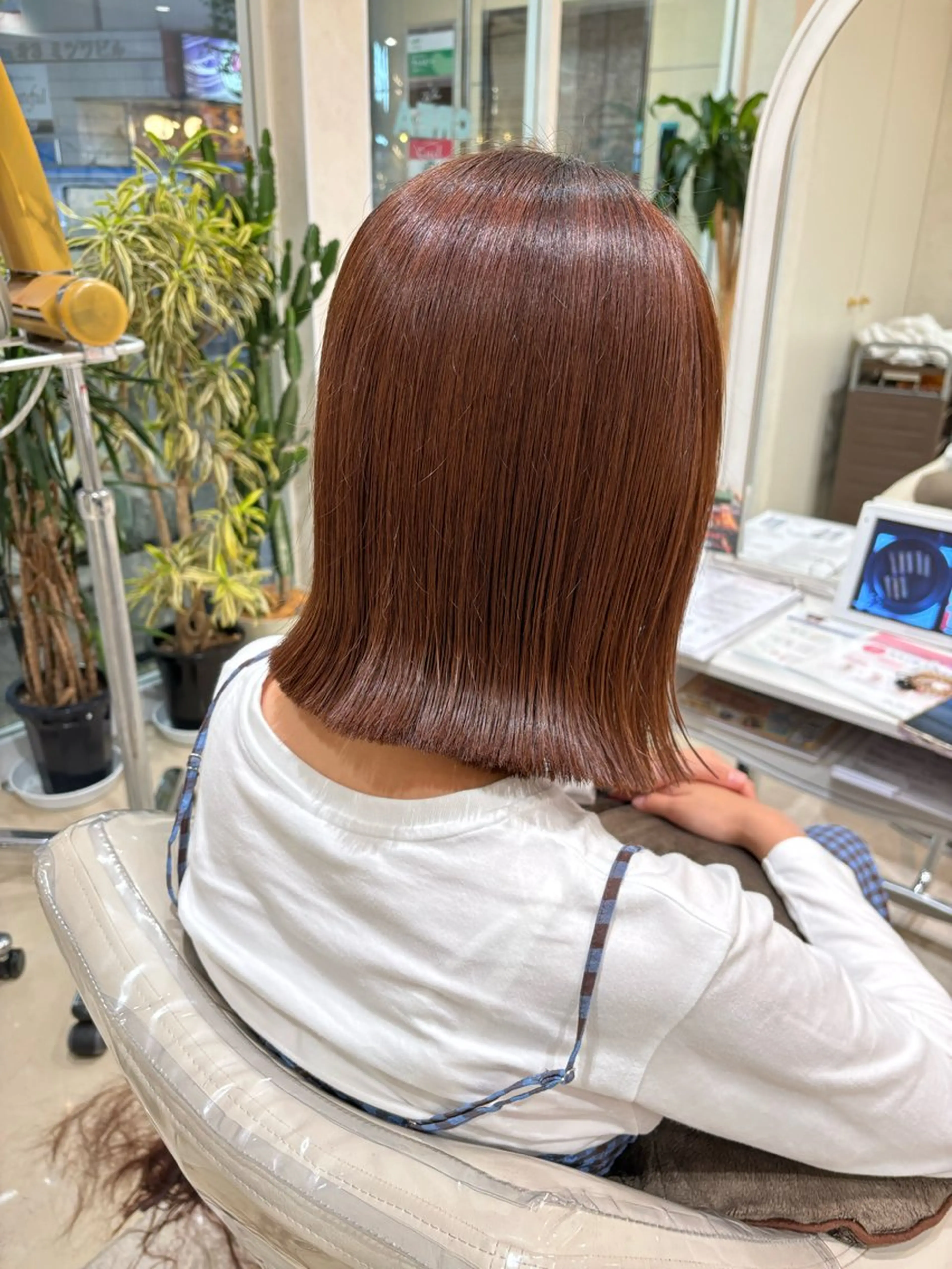 ミディアム ぷっつりボブ🫧 タケウチアミのヘアスタイル