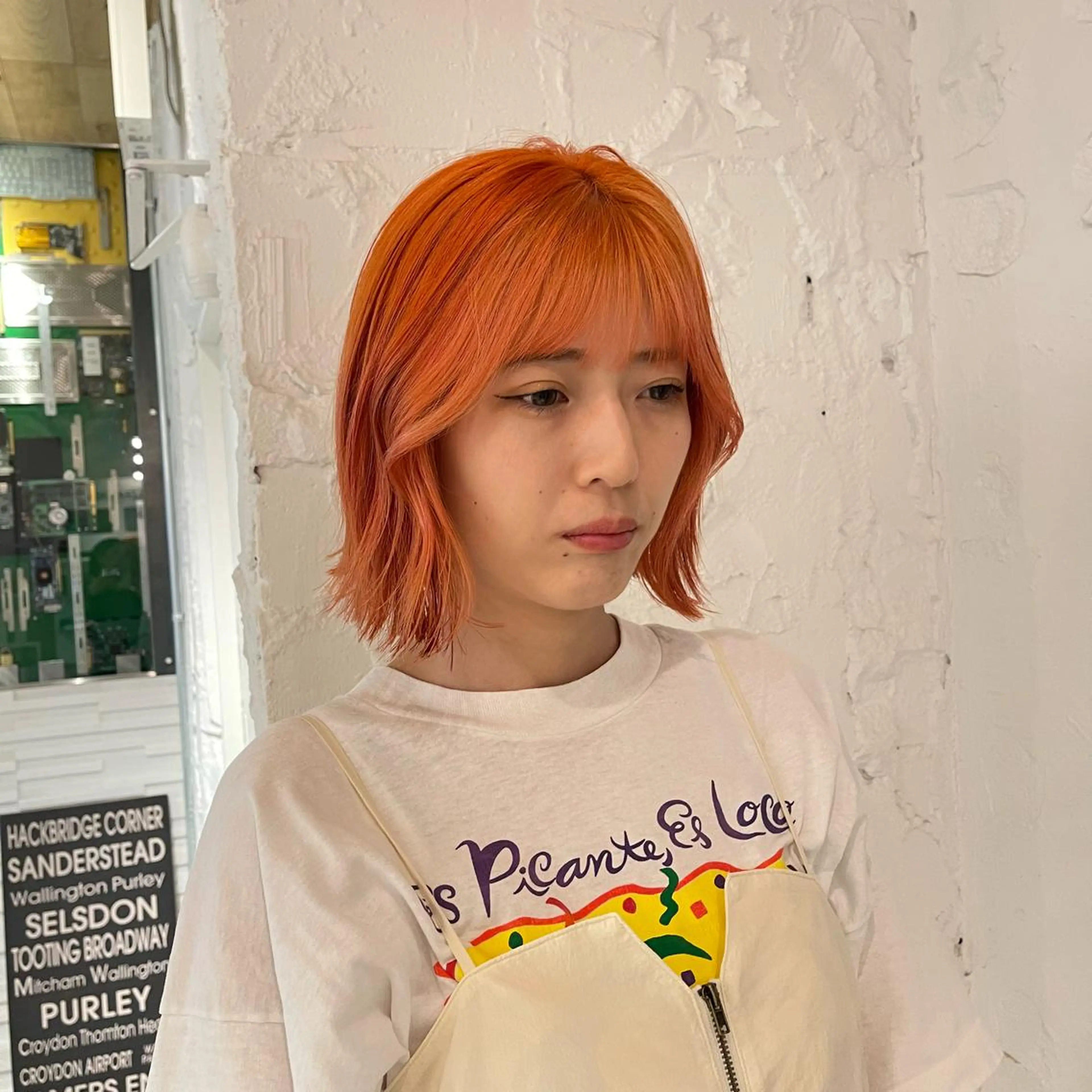 ショート カラー ミストバング  フェイスフレーミング オレンジ ヘアカラー トリートメント lunty miichiのヘアスタイル