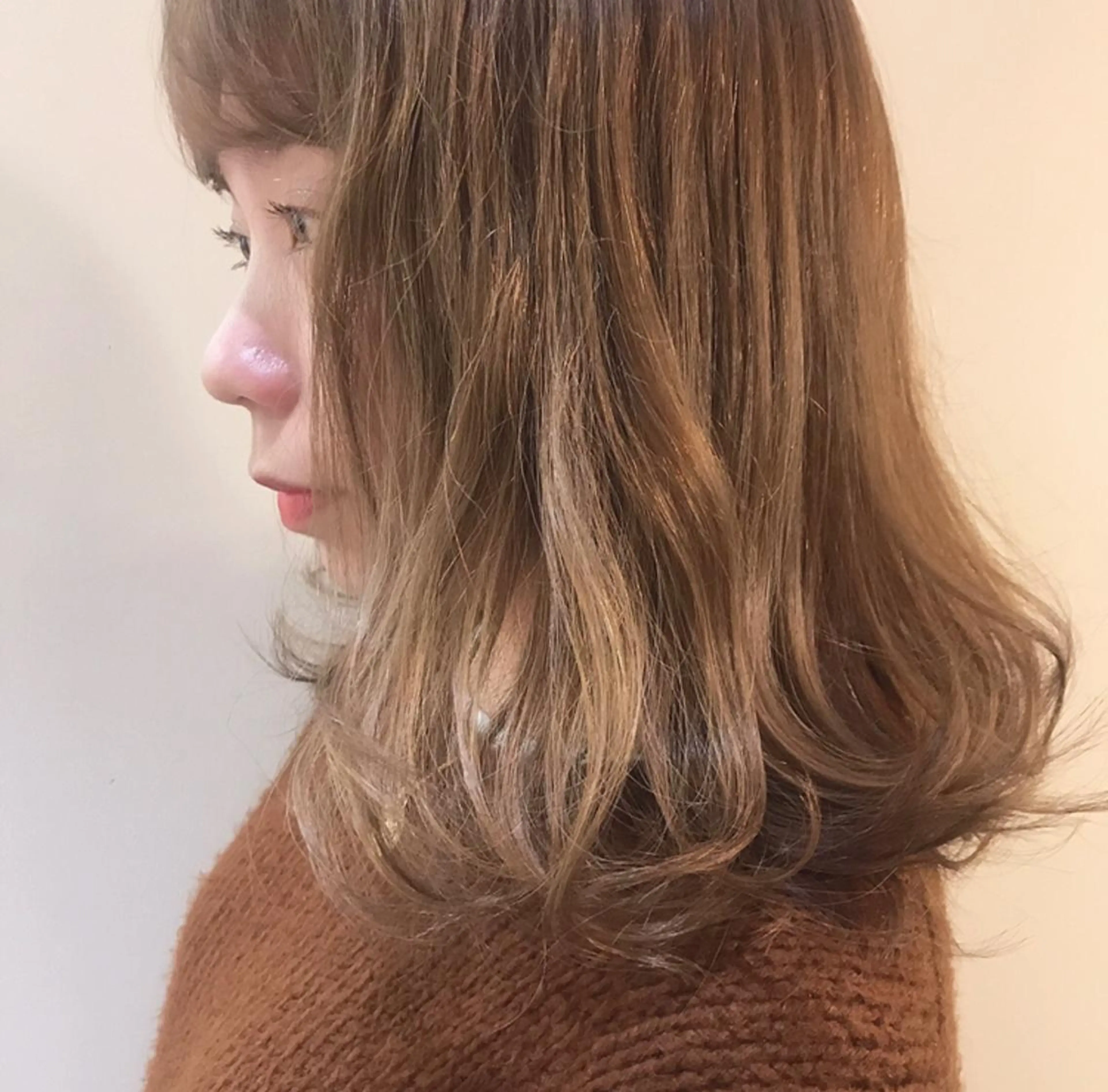 ミディアム カラー カット ヘアカラー トリートメント * 透明感カラー c h i h o *のヘアスタイル