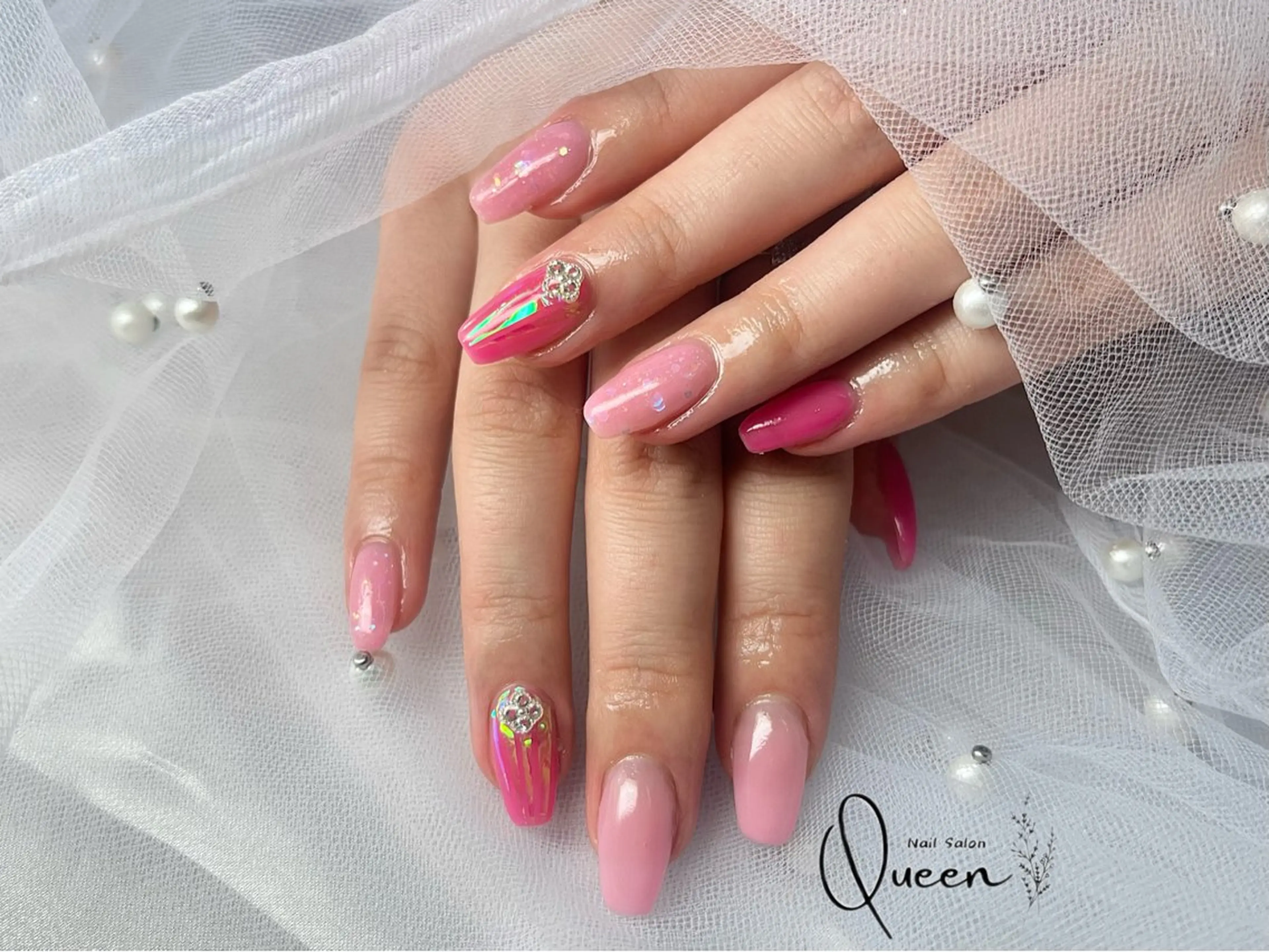 ネイル ハンドネイル Queen nail 北堀江 ASUKAのネイルデザイン