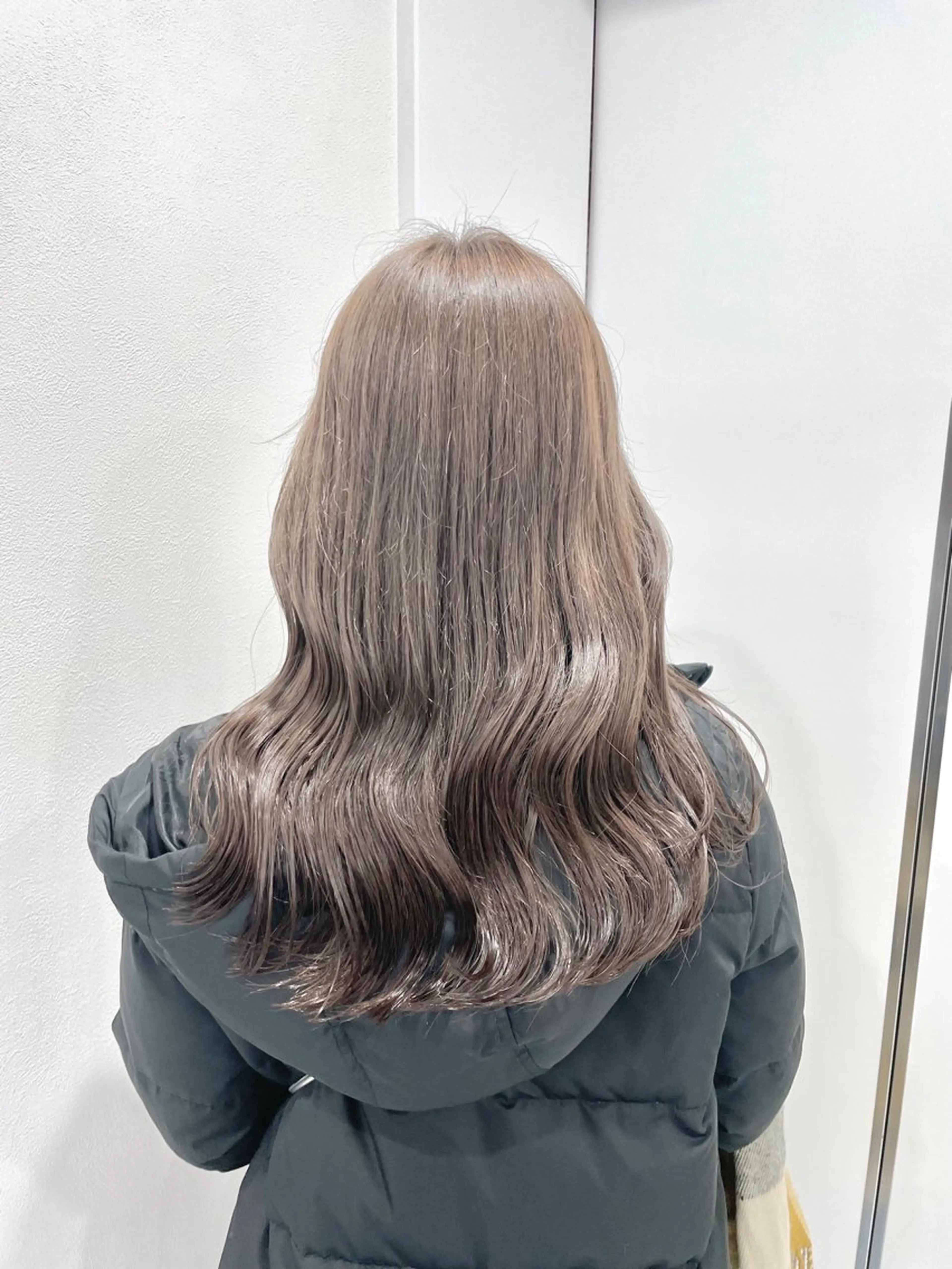 ロング 💍大人デザイン /ハイトーン♡リクトのヘアスタイル