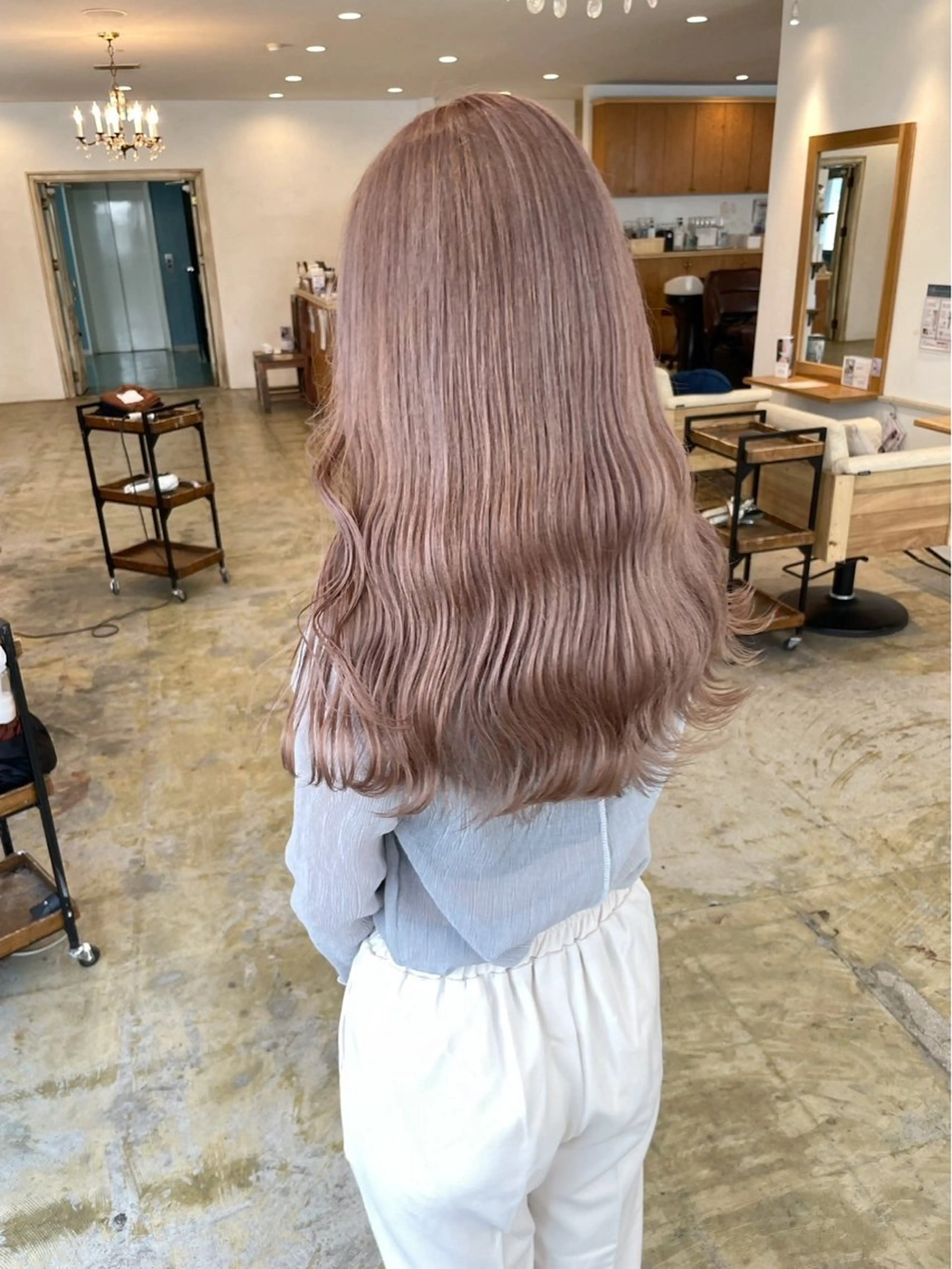 ロング ヘアカラー miyu ハイトーンモデル募集のヘアスタイル