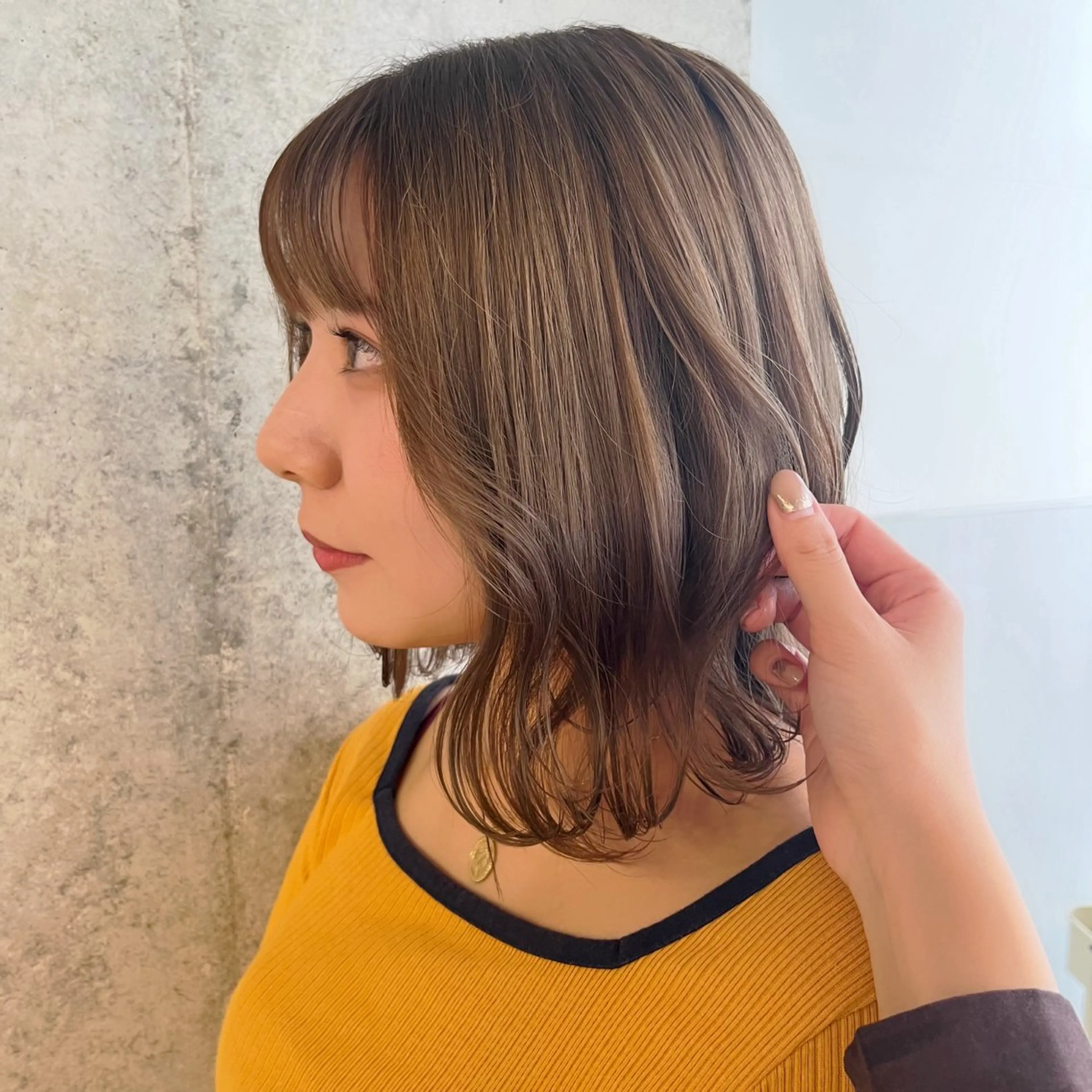 ミディアム カラー ベージュカラー ブリーチ 透明感カラー トリートメント ヘアカラー トリートメント Miyu🎀レイヤー ／透明感カラー🪽のヘアスタイル