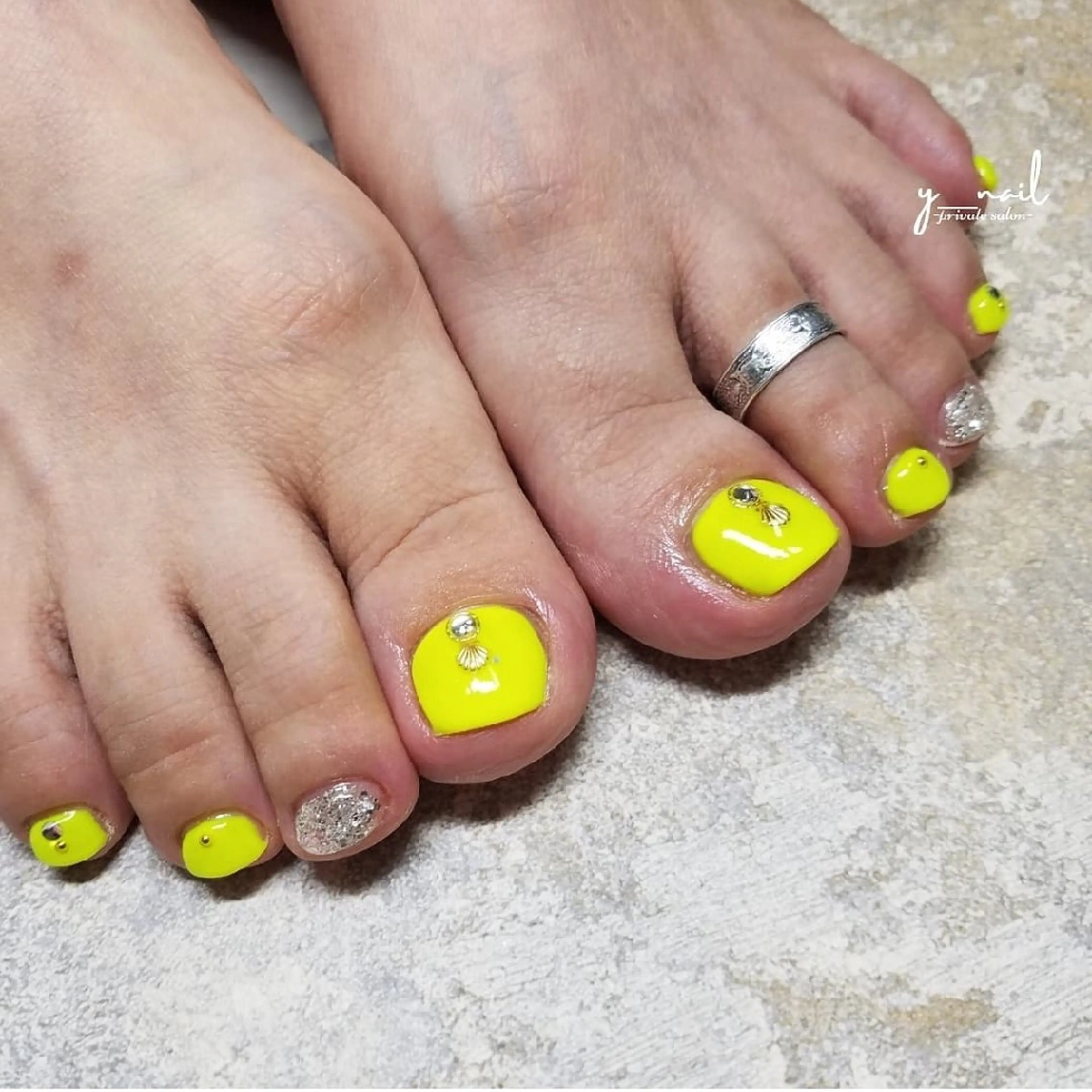 ネイル y ___nailのネイルデザイン