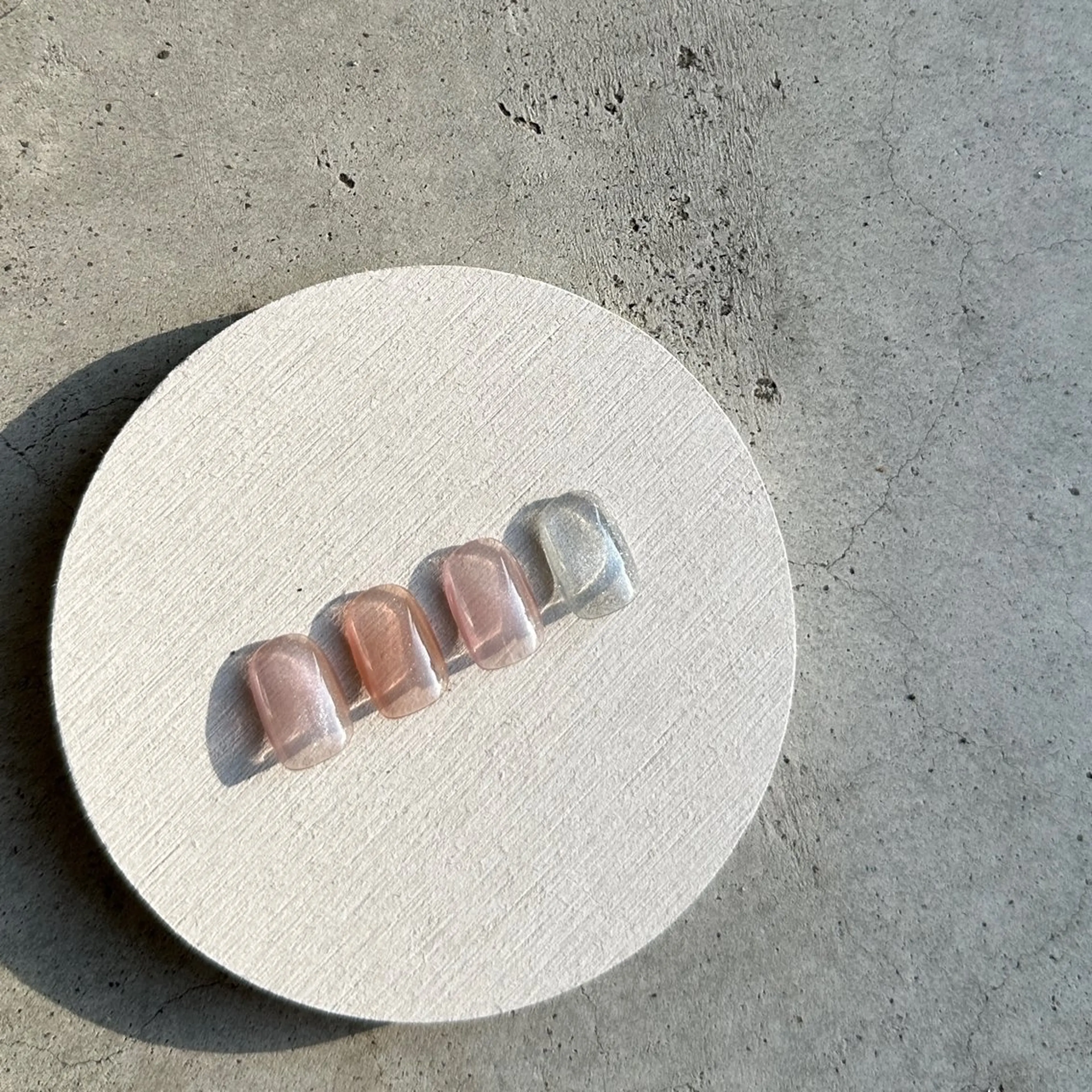 ネイル マグネットネイル ハンドネイル salon mowa所属・mowa 🌿‬ kanaのネイルデザイン