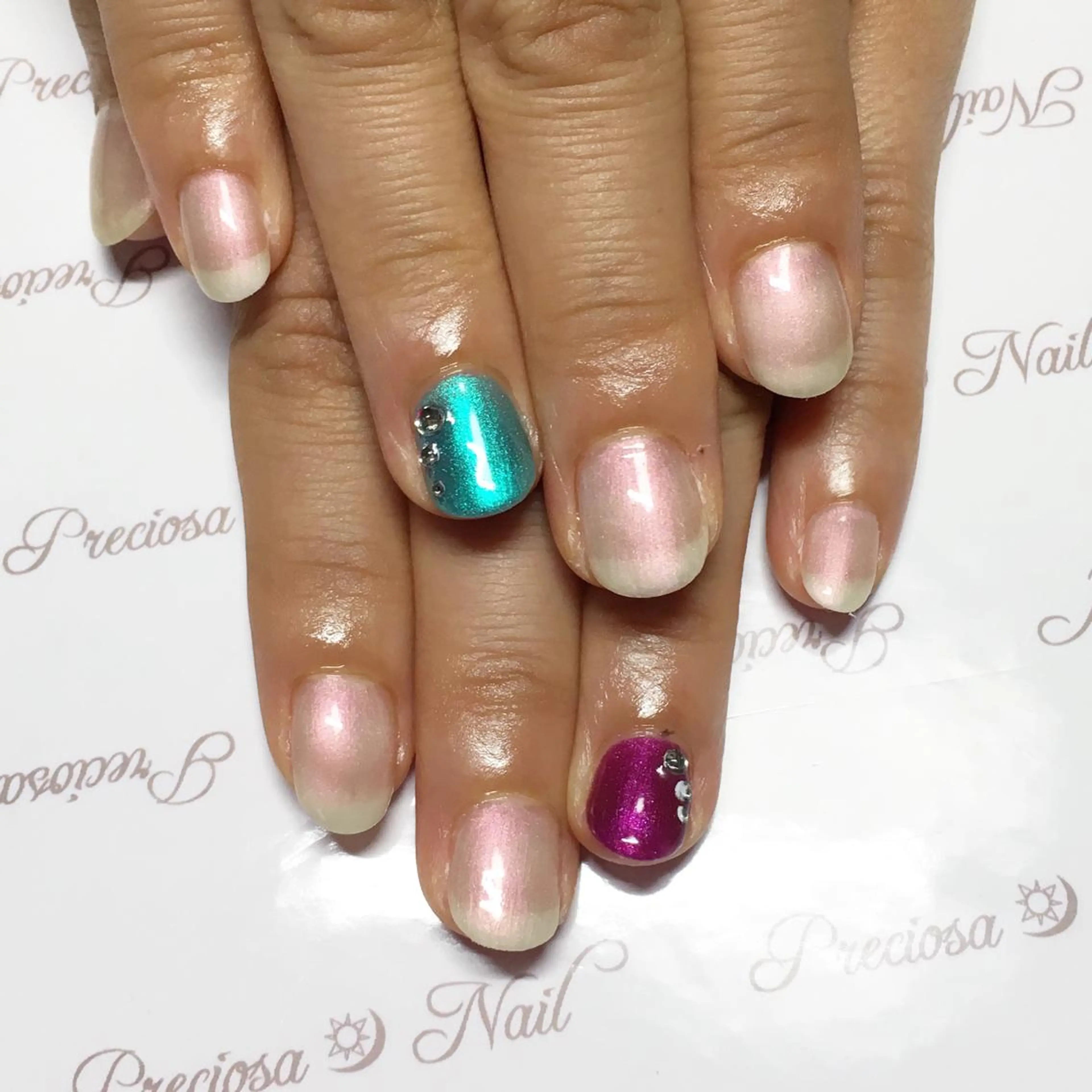 ネイル preciosa.nail所属・久場 晴美のネイルデザイン