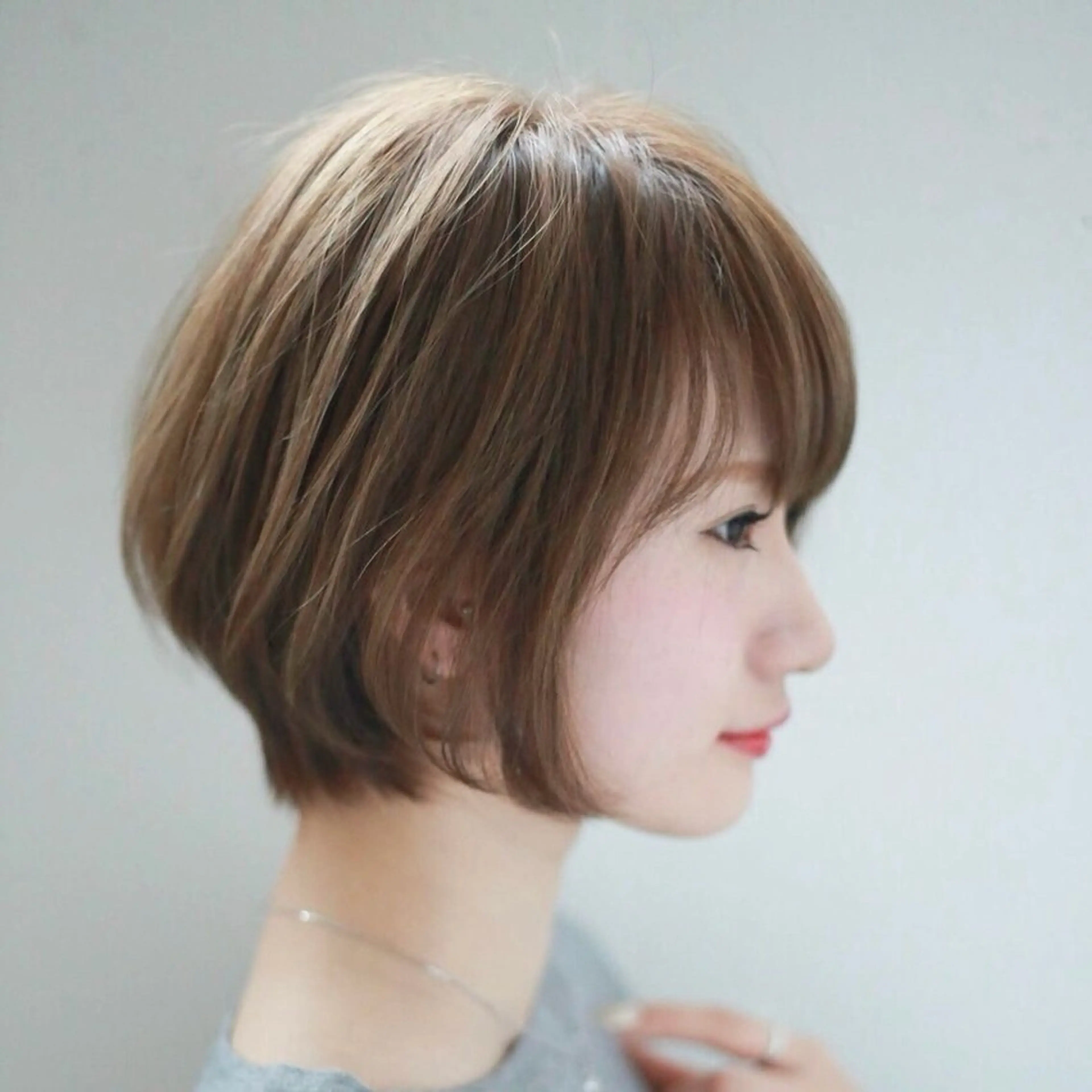 ショート カット ヘアカラー トリートメント 🌟11月限定セール 中モテ髪Ando🌟のヘアスタイル