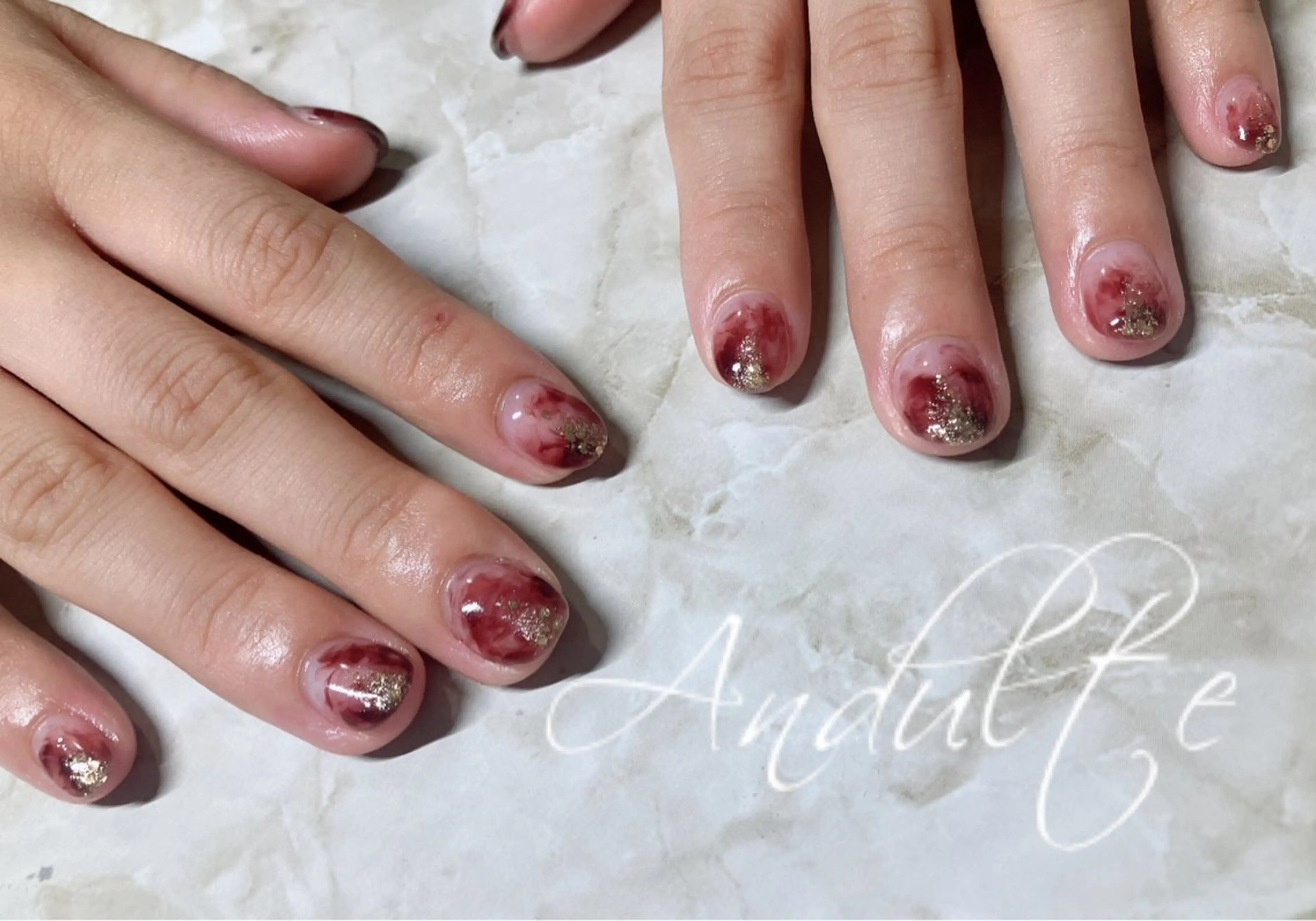 ネイル ハンドネイル andulte MAIのネイルデザイン