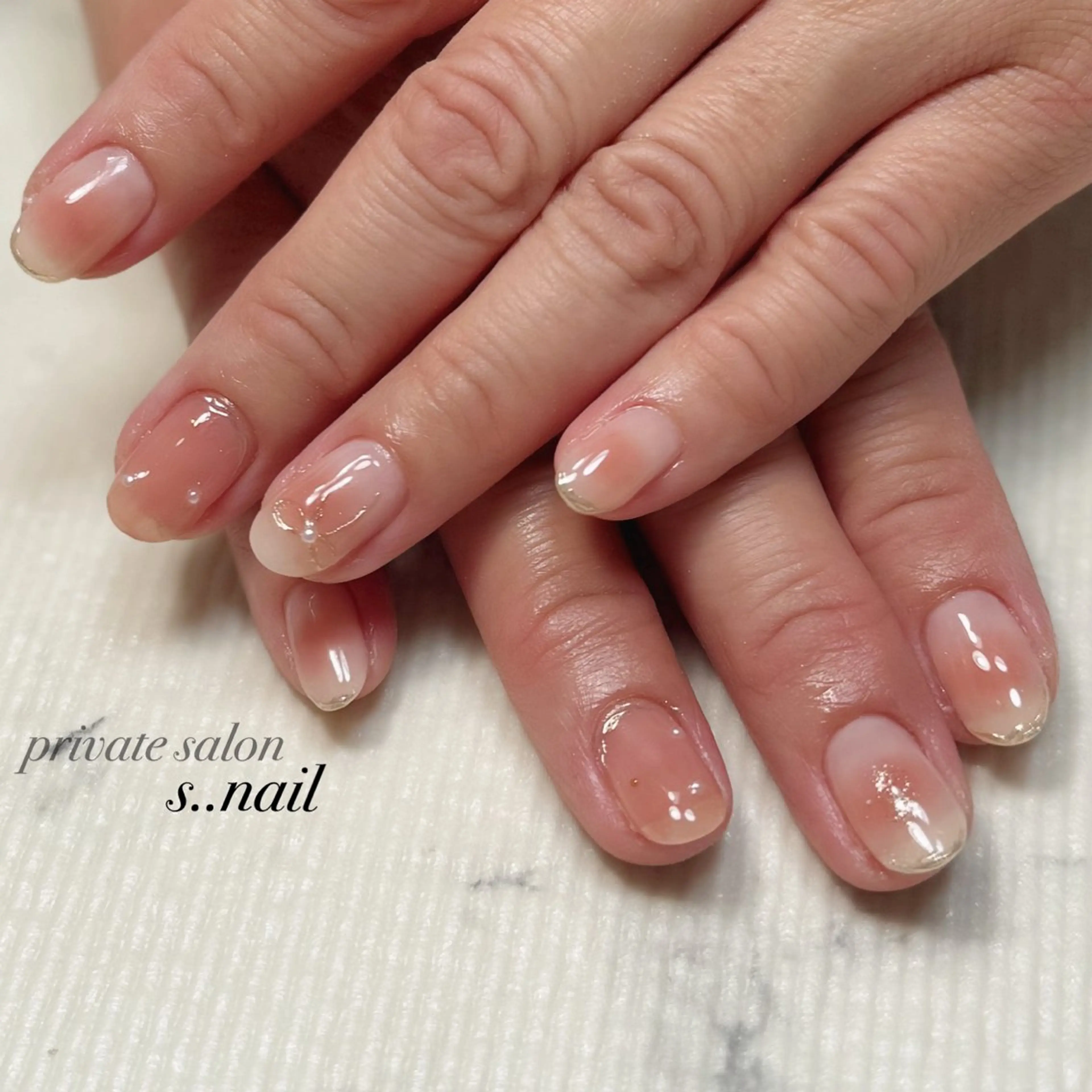 ネイル チークネイル リボン ハンドネイル フットネイル s..nail / MORITAのネイルデザイン