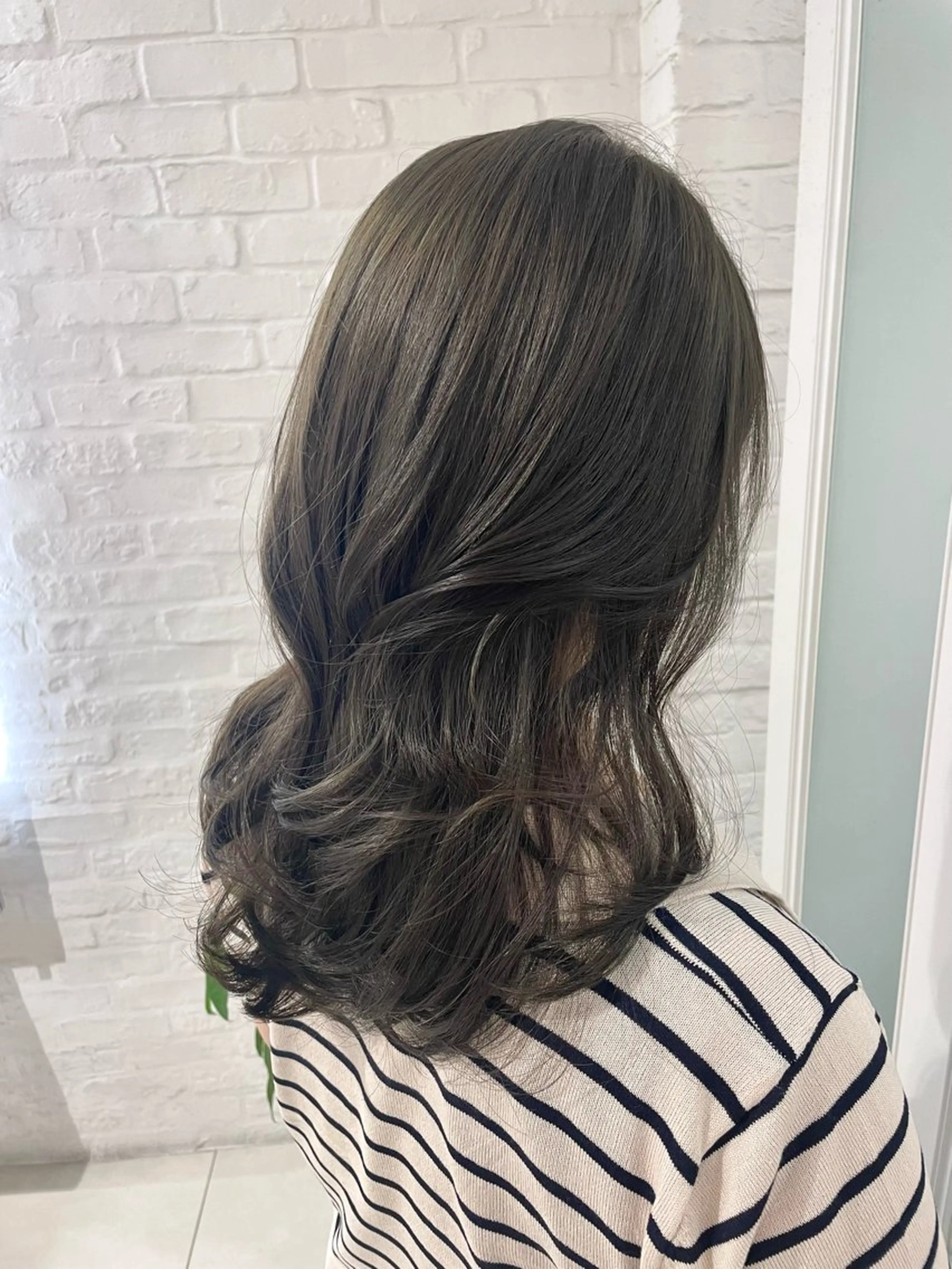 ロング 顔まわりレイヤー 姫カット 韓国風ヘア レイヤーカット ロング カット ヘアカラー トリートメント nuu 栄所属・🧸SAKI🎀 韓国レイヤー/栄のヘアスタイル