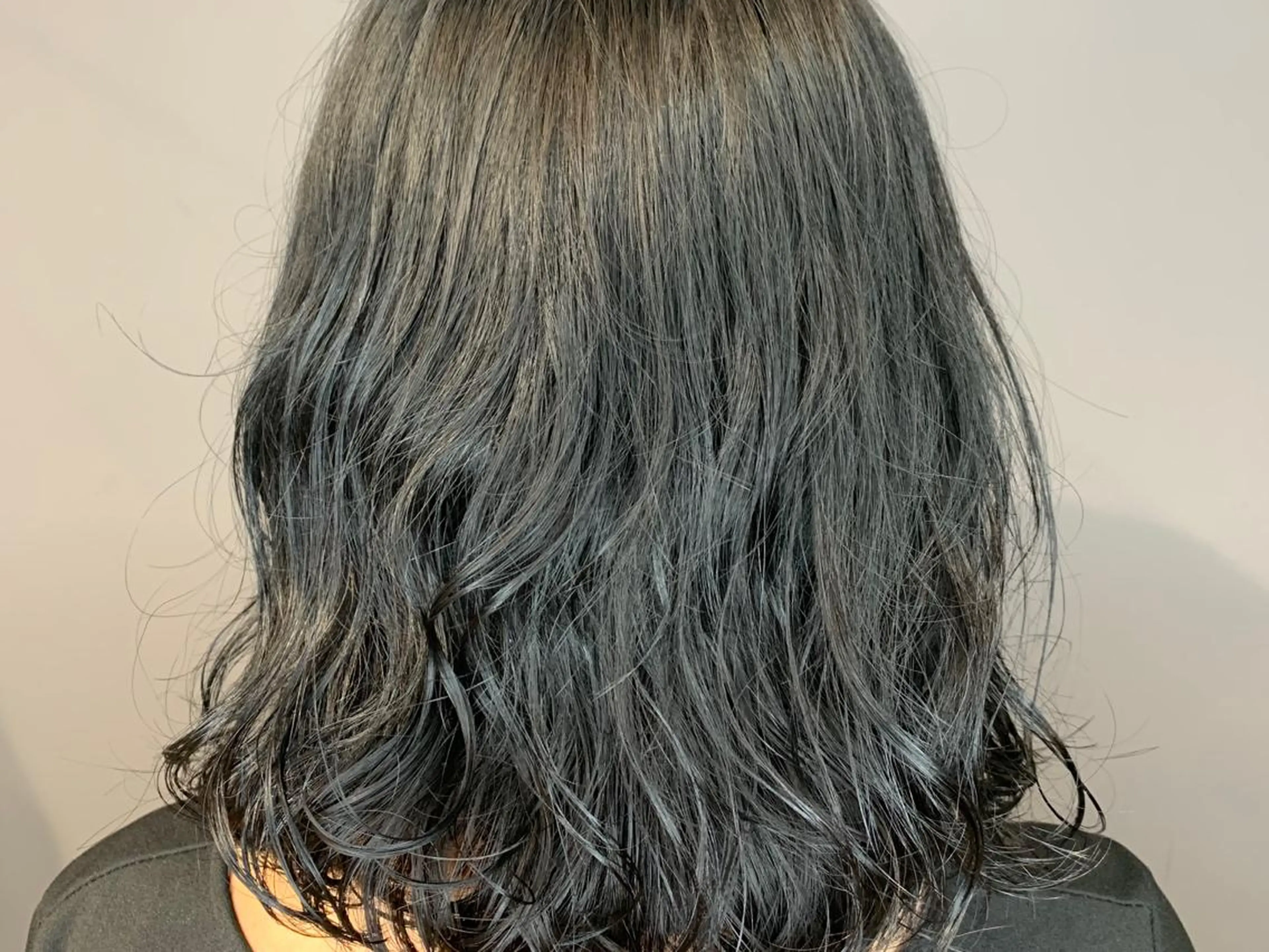 パーマ カット パーマ 🌈ショートボブ⚪︎ 暖色🌈村山武史のヘアスタイル