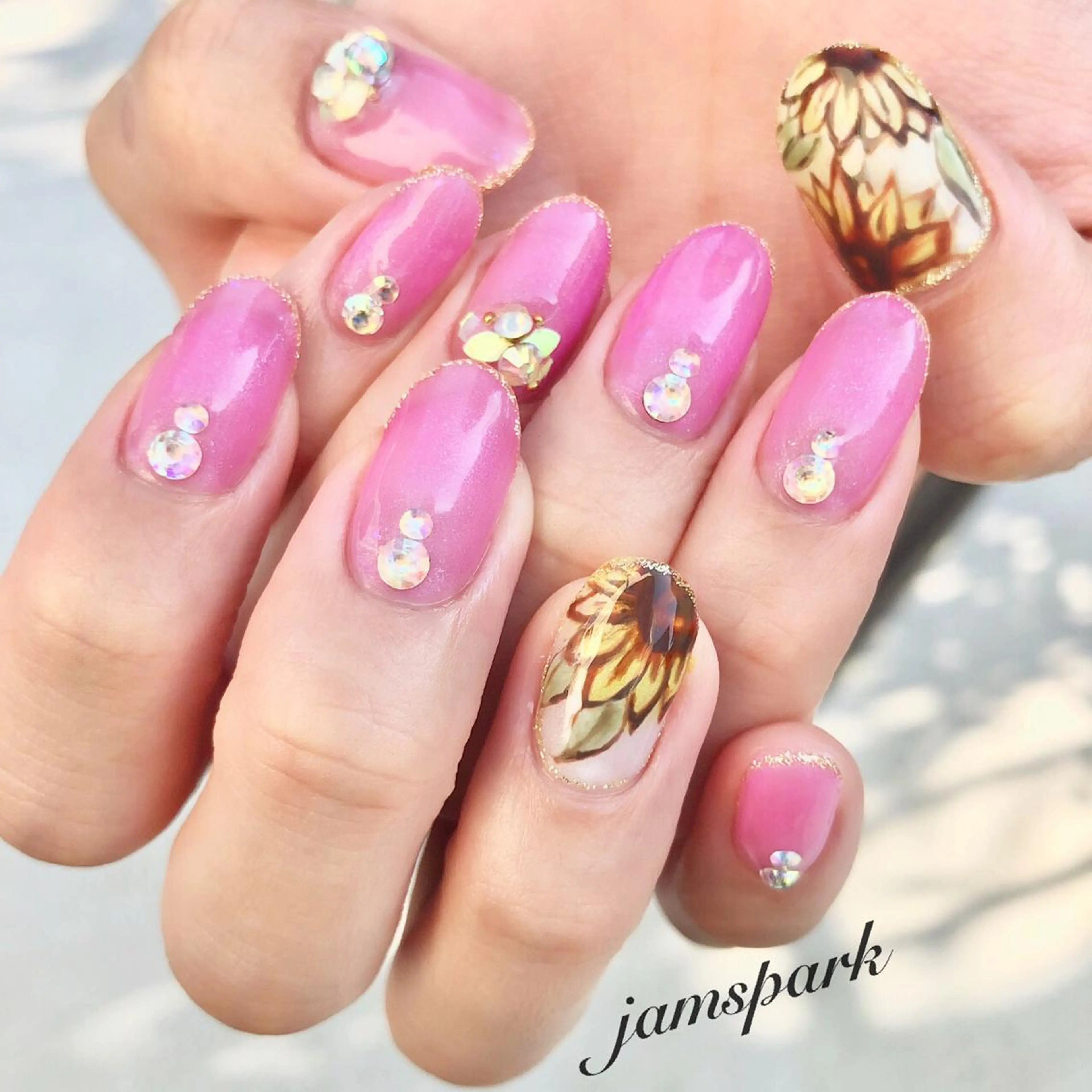ネイル ピンク 夏ネイル ハンドネイル jamspark ✨のネイルデザイン