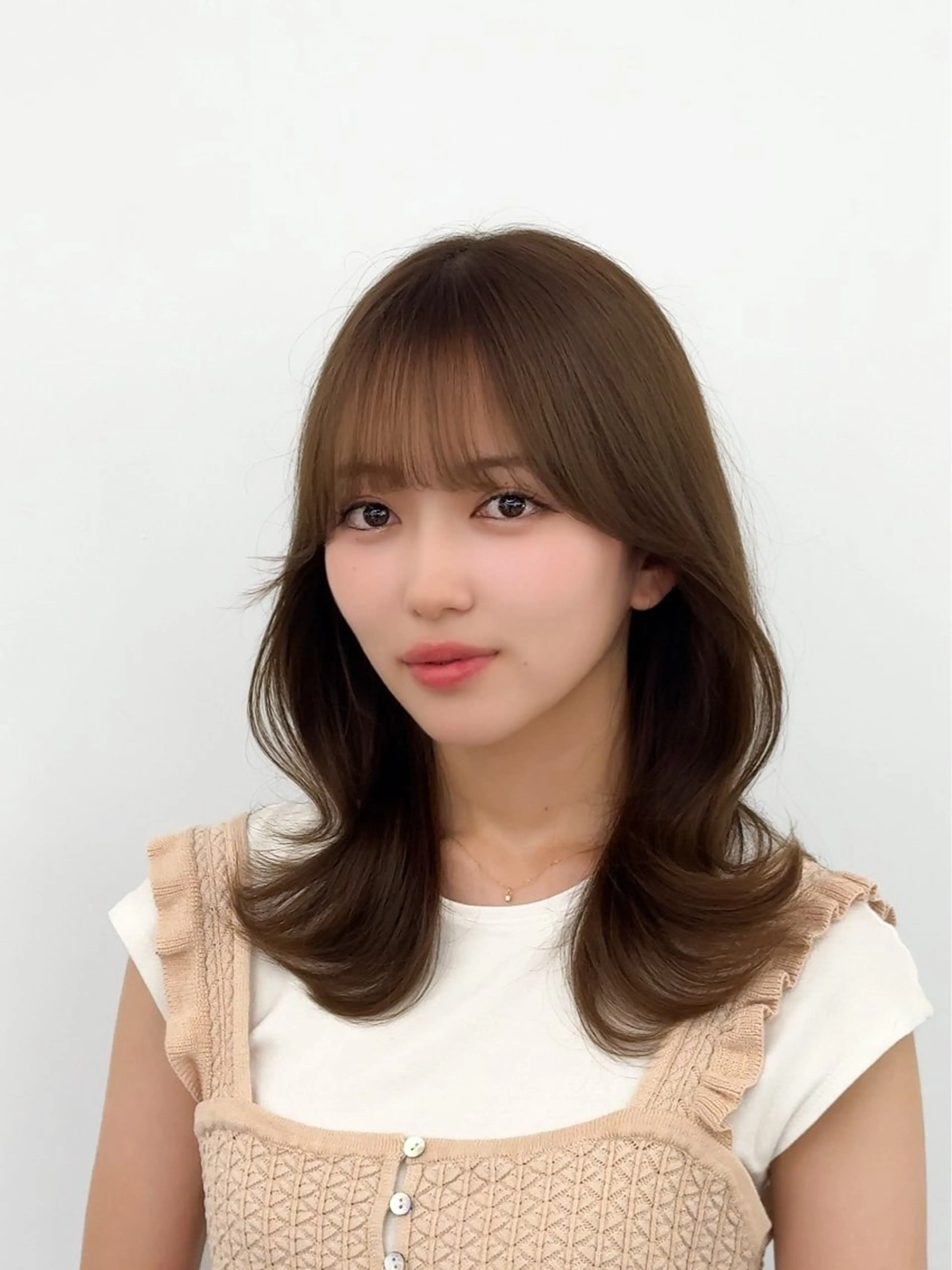 ミディアム カラー ヘアアレンジ カット ヘアカラー トリートメント 最小顔周りカット/ くびれヘア/窪田洸希のヘアスタイル