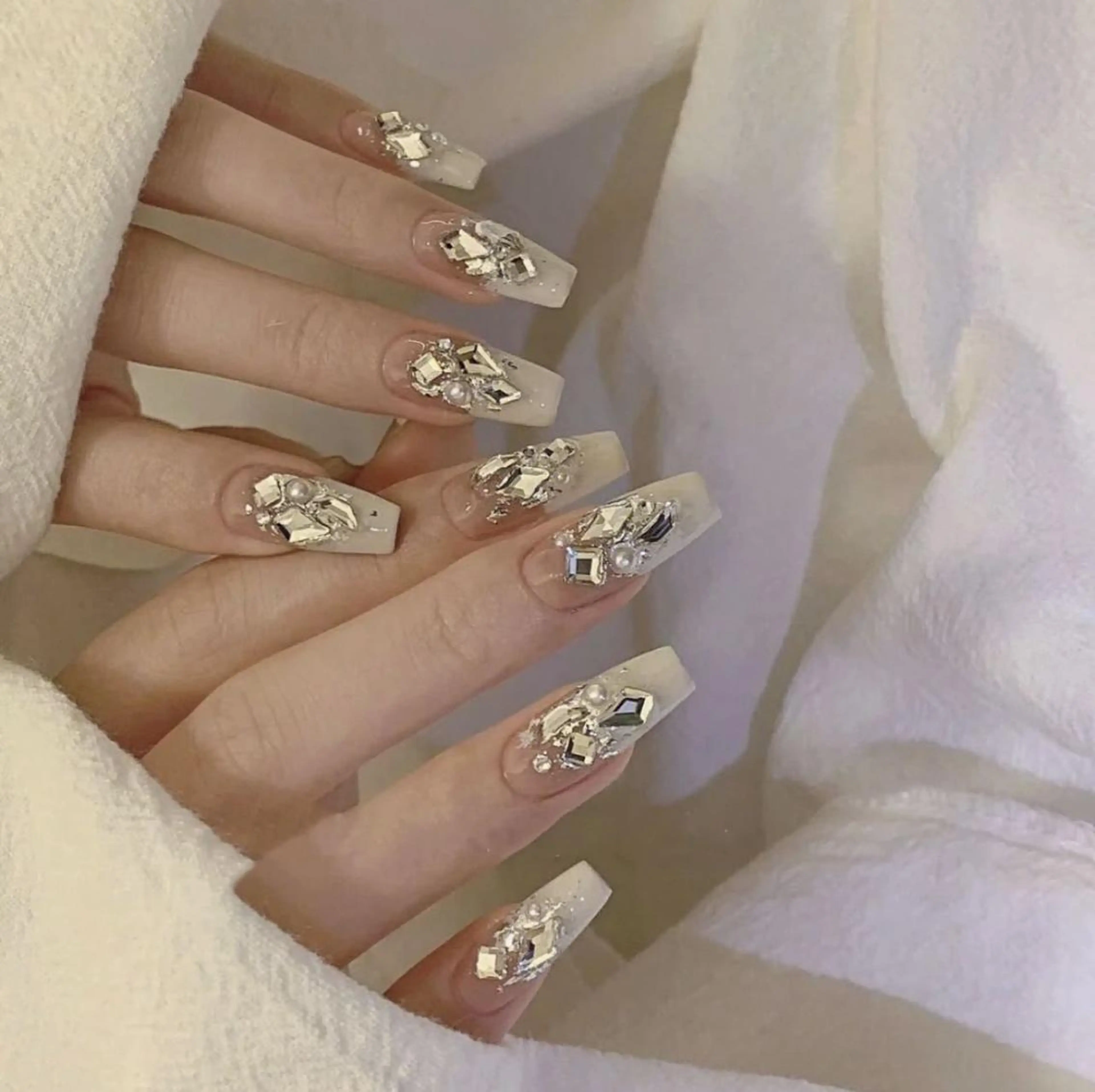 ネイル Queens みなみのネイルデザイン