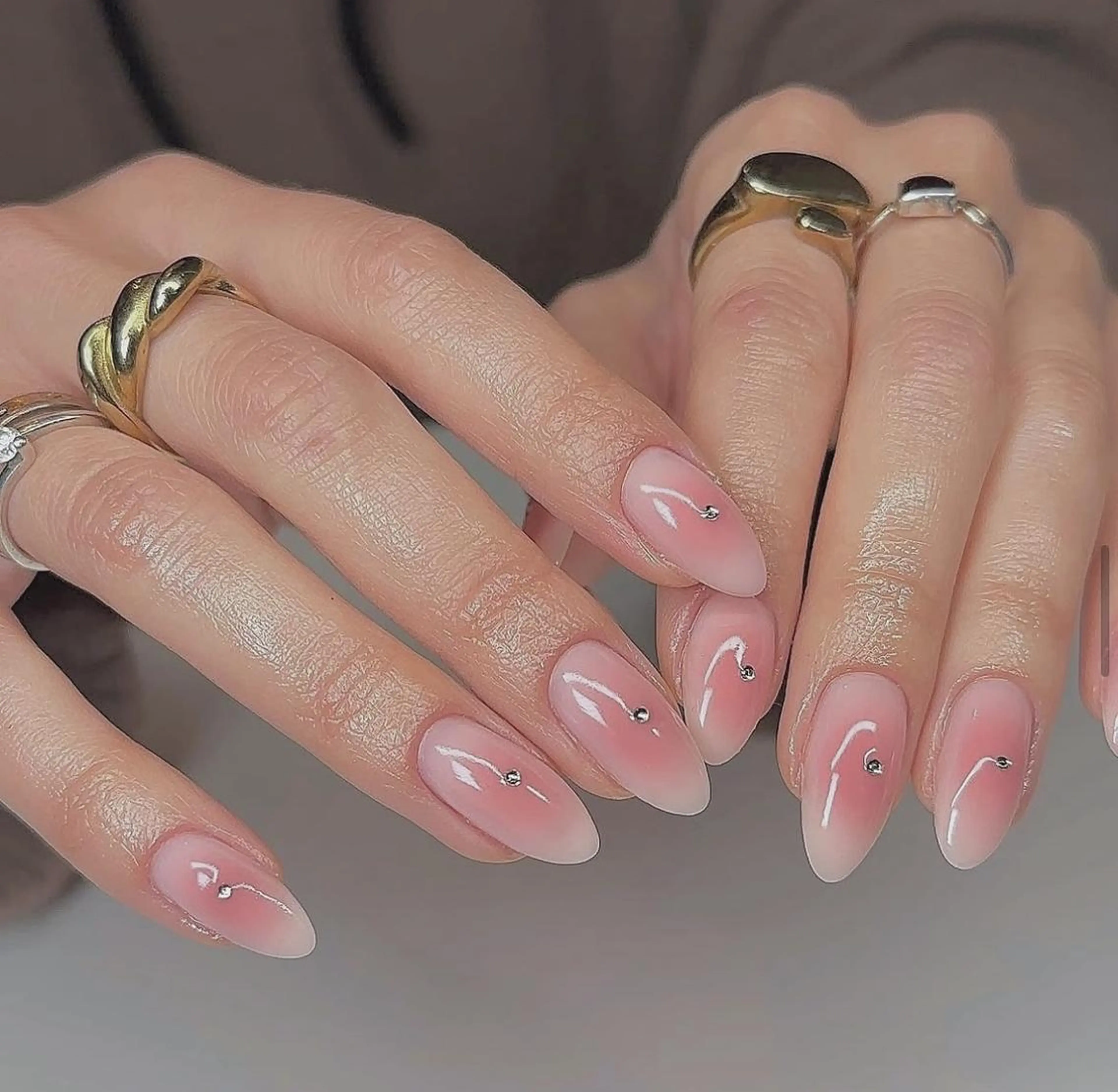 ネイル 🎀彩羽チップ 長さだし専門🎀のネイルデザイン