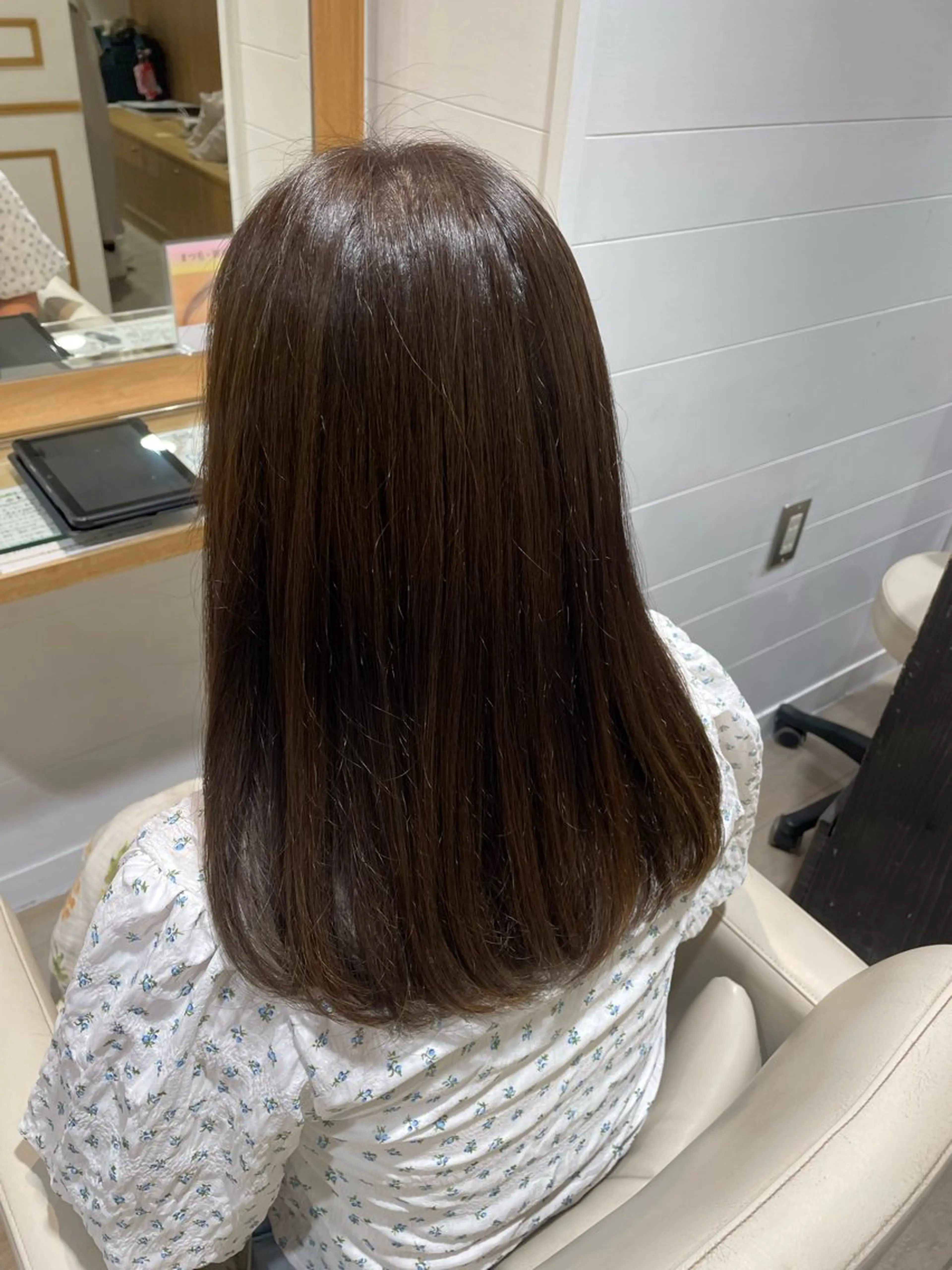 ミディアム カラー スズキ マリのヘアスタイル