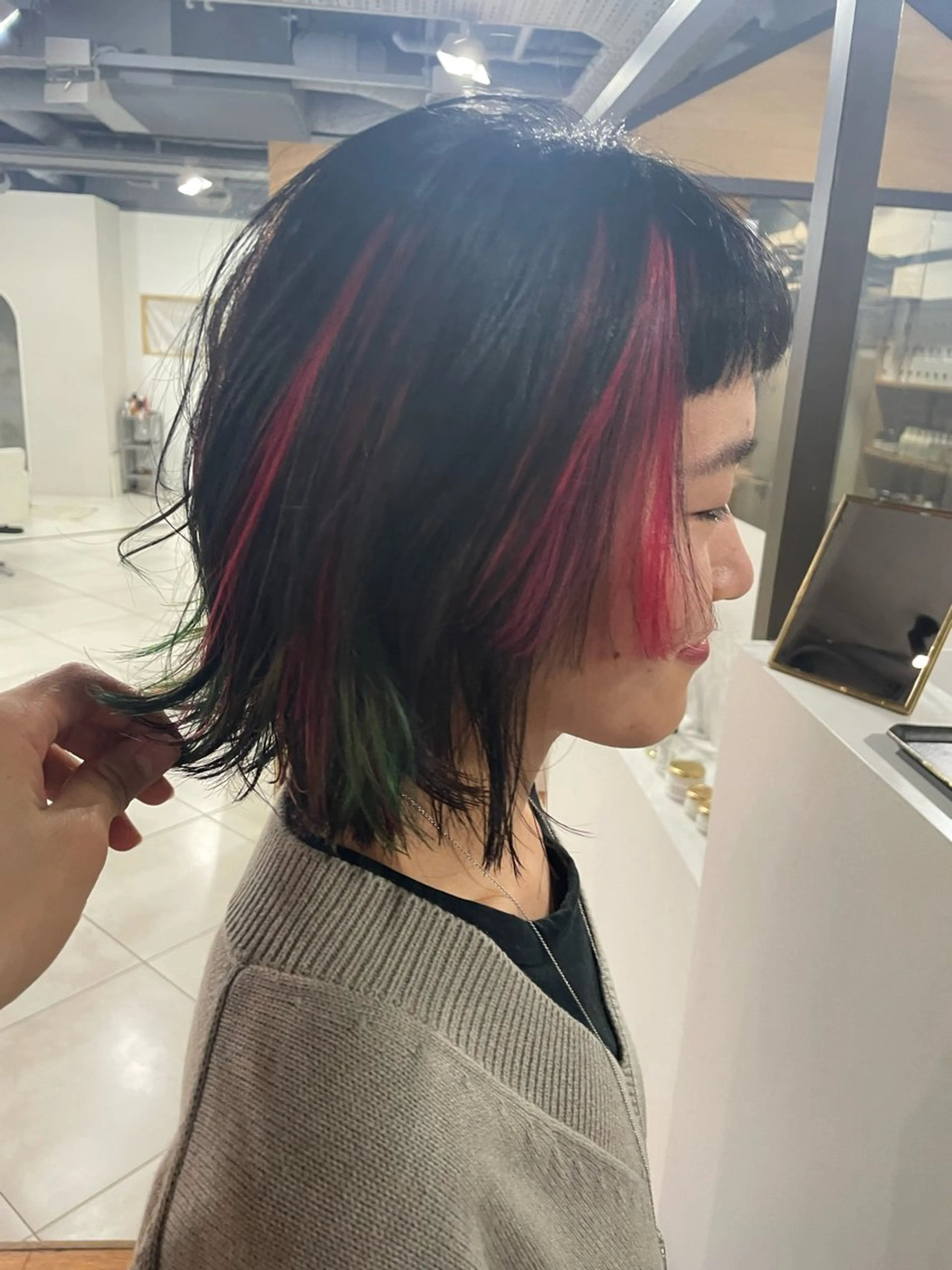 ミディアム カラー 🌈前田ジュン /ショート/似合わせのヘアスタイル