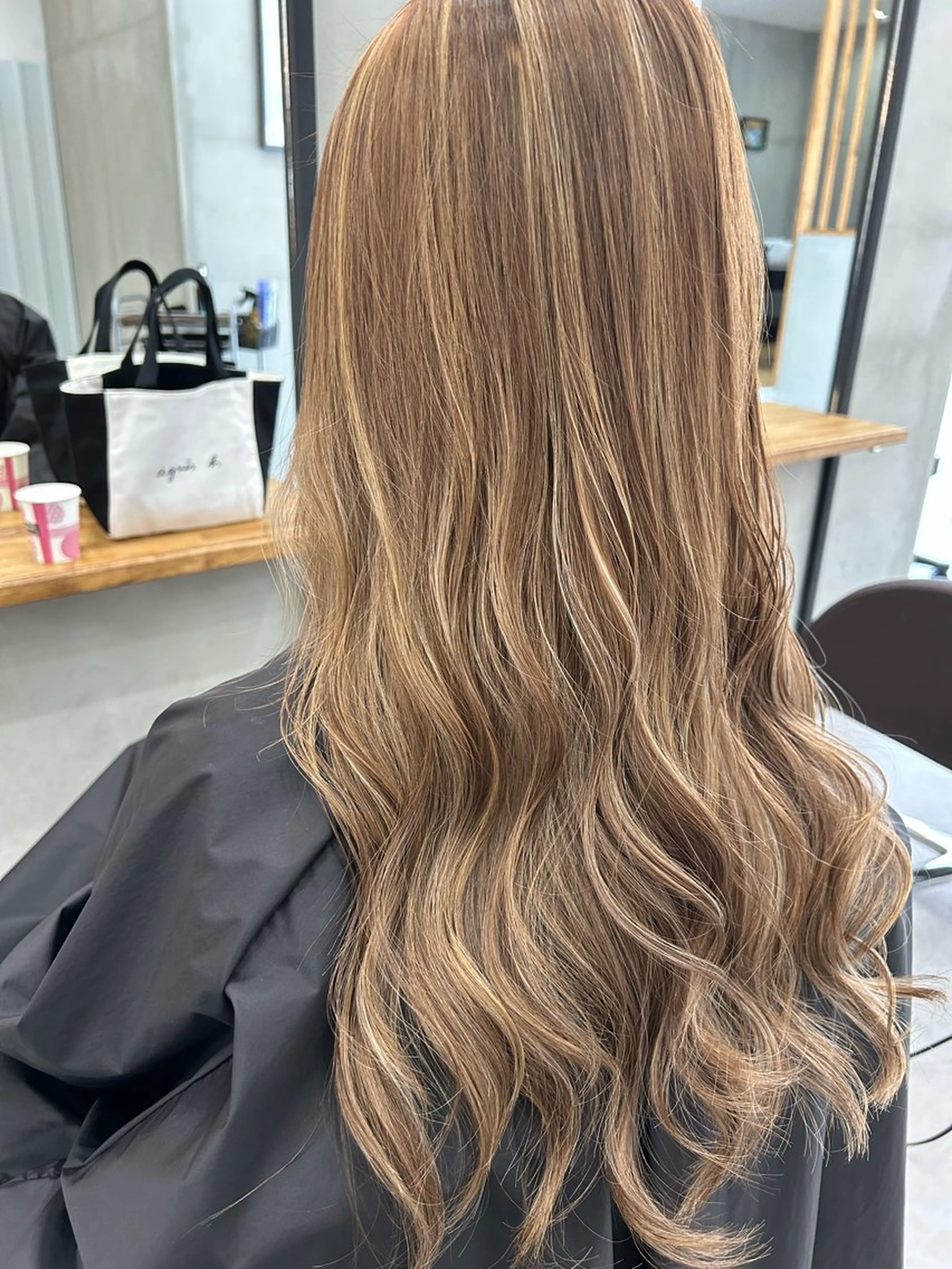 ロング カラー ヘアカラー トリートメント 🍓 JURiA 🍓のヘアスタイル