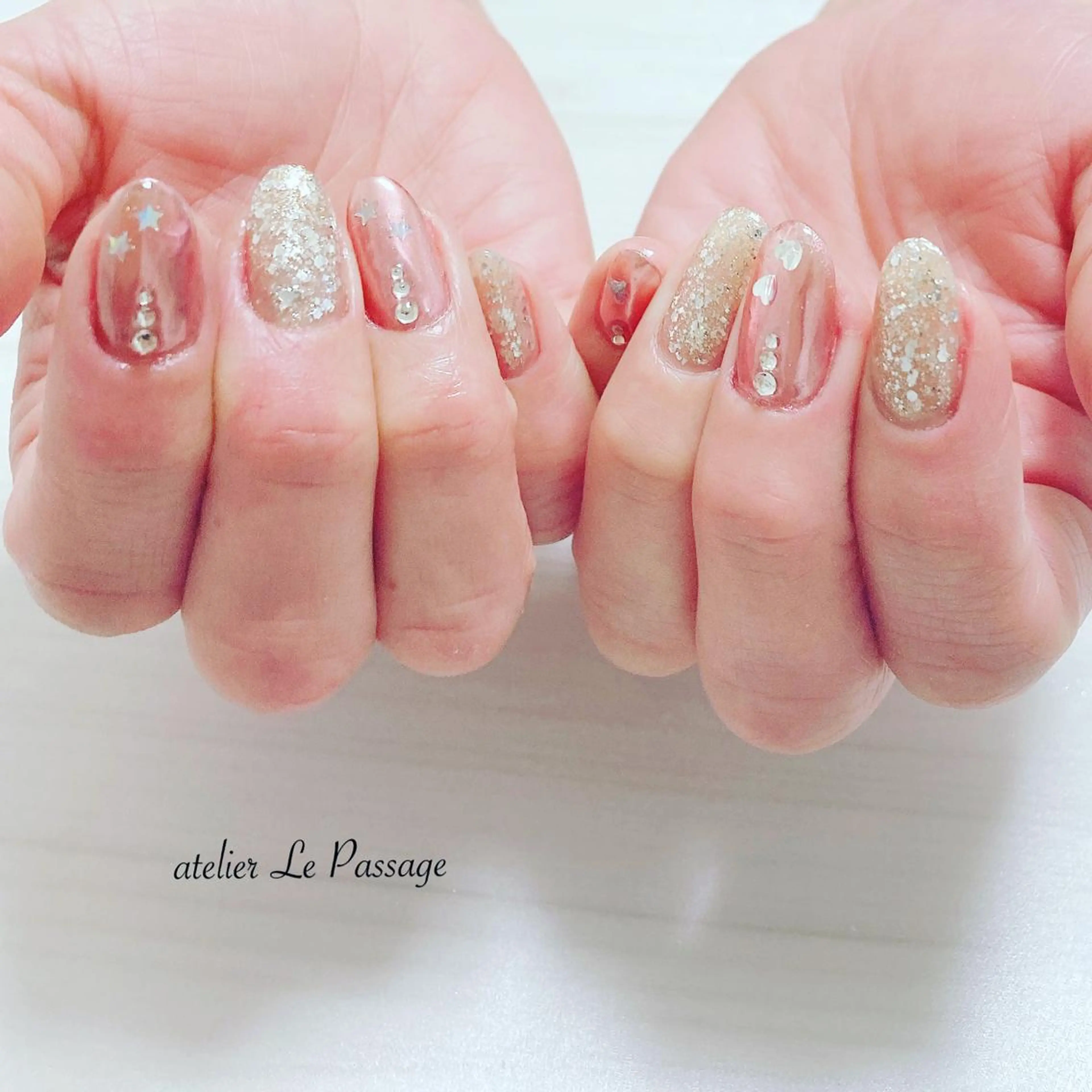 ネイル ジェルネイル ハート ラメ(グリッター) ミラーネイル パラジェル Atelier Le Passage所属・h nakatsukaのネイルデザイン