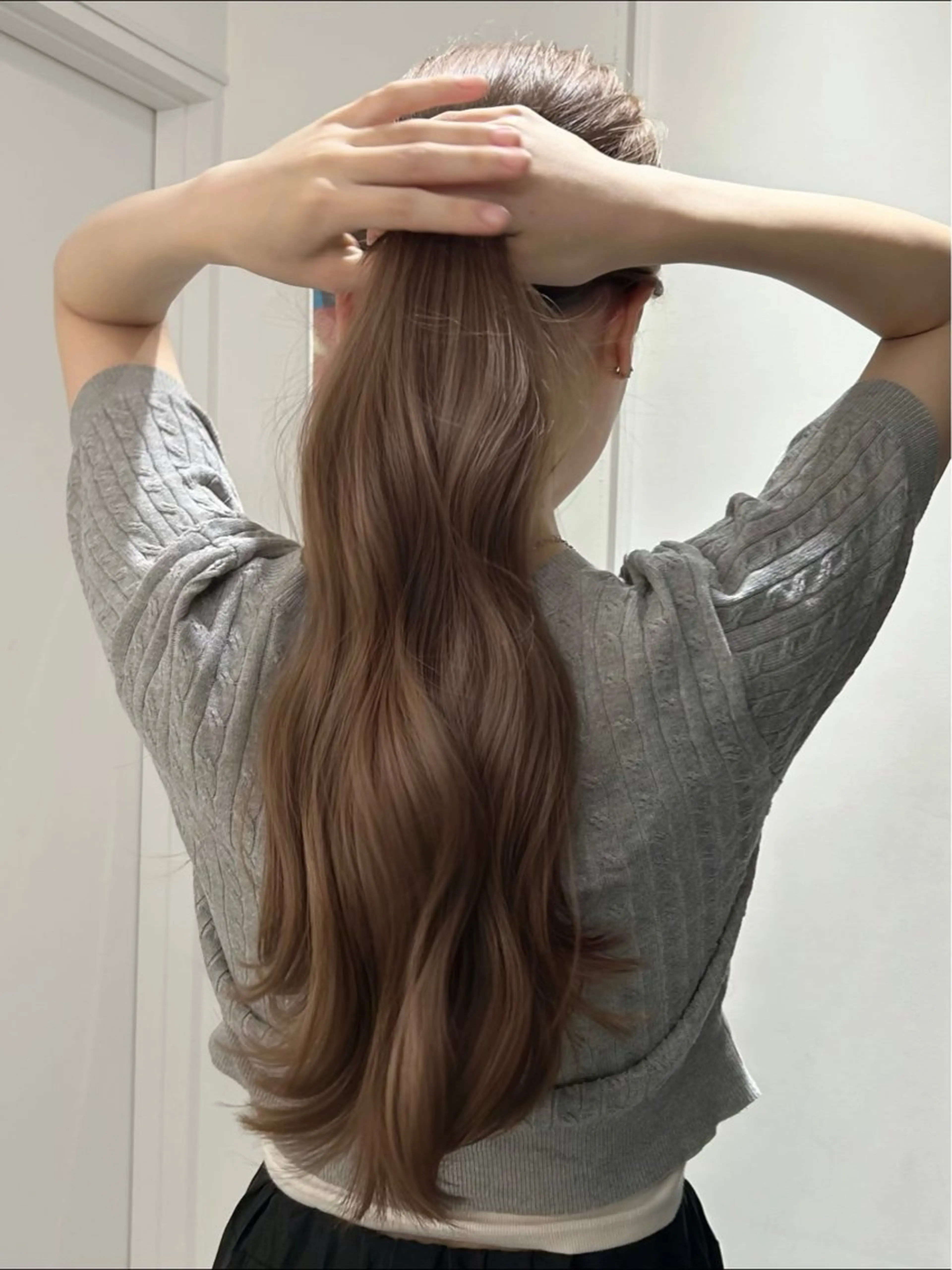 ロング カラー アッシュ アッシュブロンド ブロンド ブラウンカラー オリーブグレー ヘアカラー PELE所属・ミルクティー指名 No.1🎀yuiのヘアスタイル